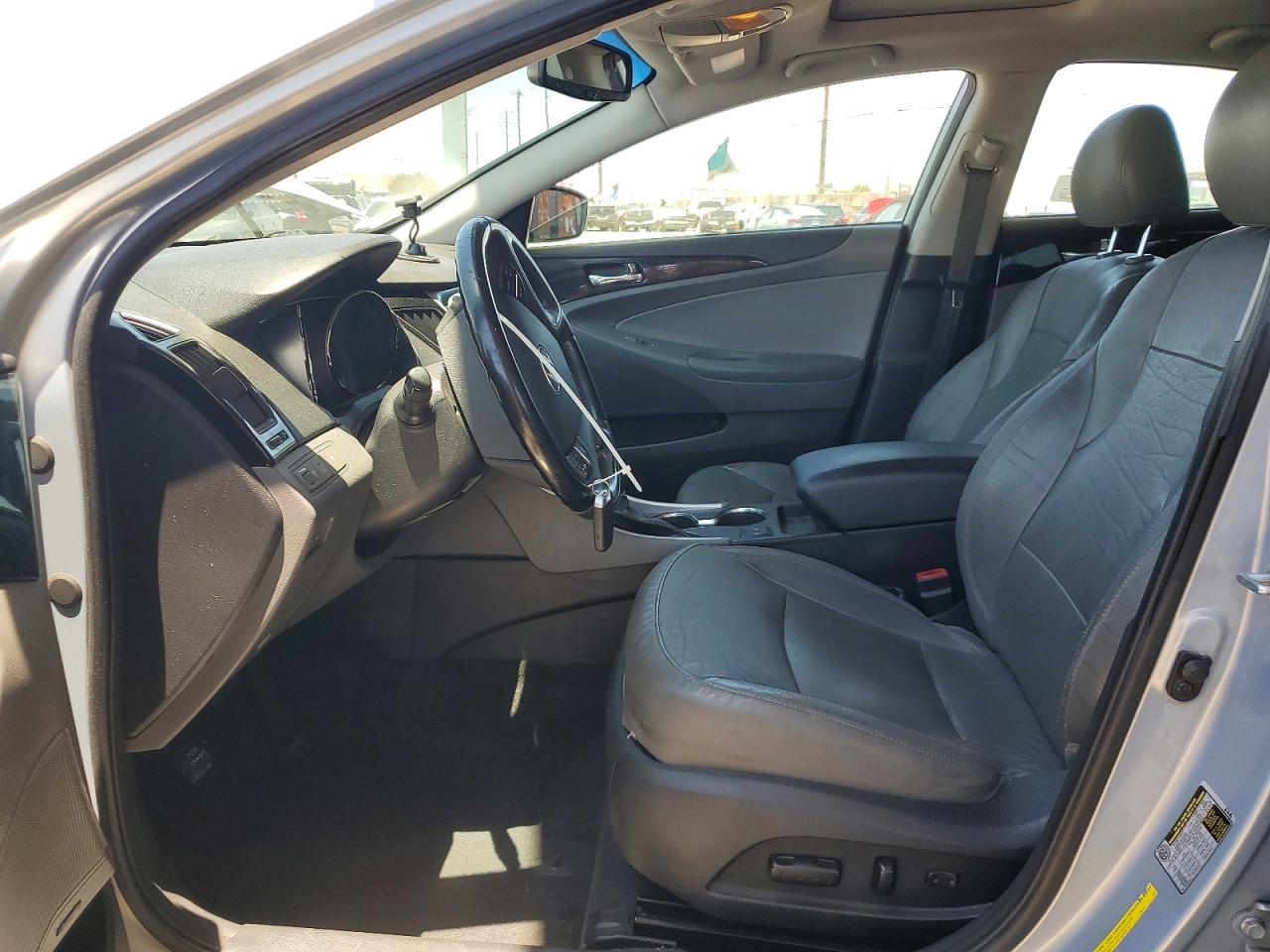 2013 Hyundai Sonata Limited Серебряный vin: 5NPEC4AC4DH640251