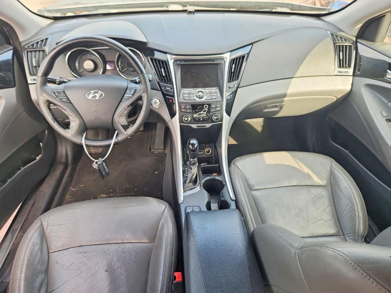 2013 Hyundai Sonata Limited Silver vin: 5NPEC4AC4DH686064