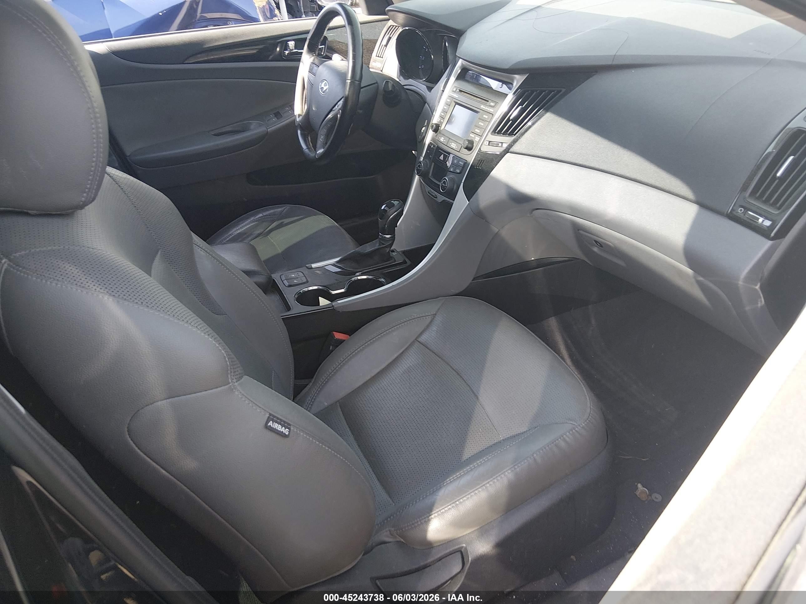 2014 Hyundai Sonata Limited Black vin: 5NPEC4AC4EH815681