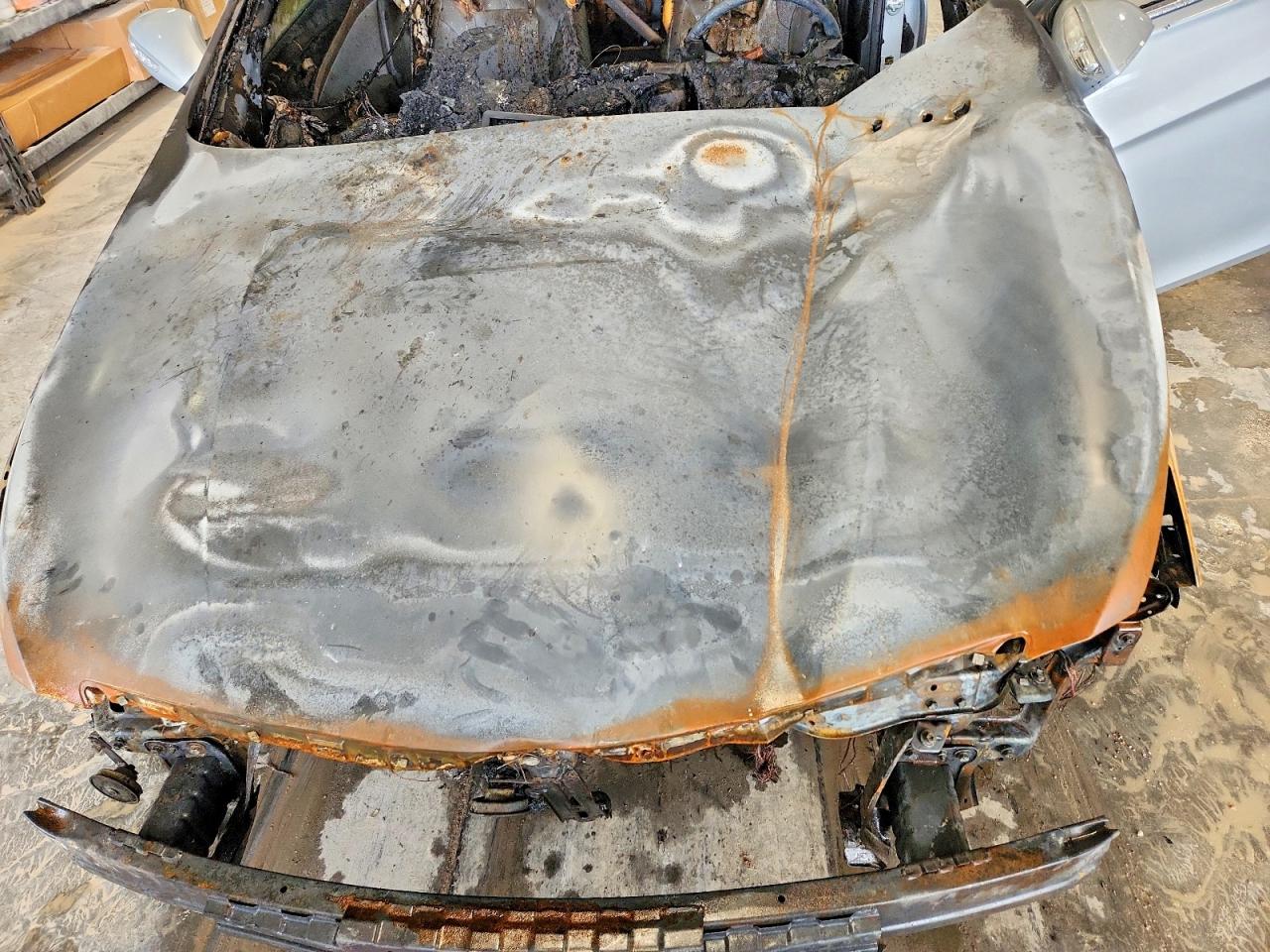 2014 Hyundai Sonata Limited Серебряный vin: 5NPEC4AC4EH839446