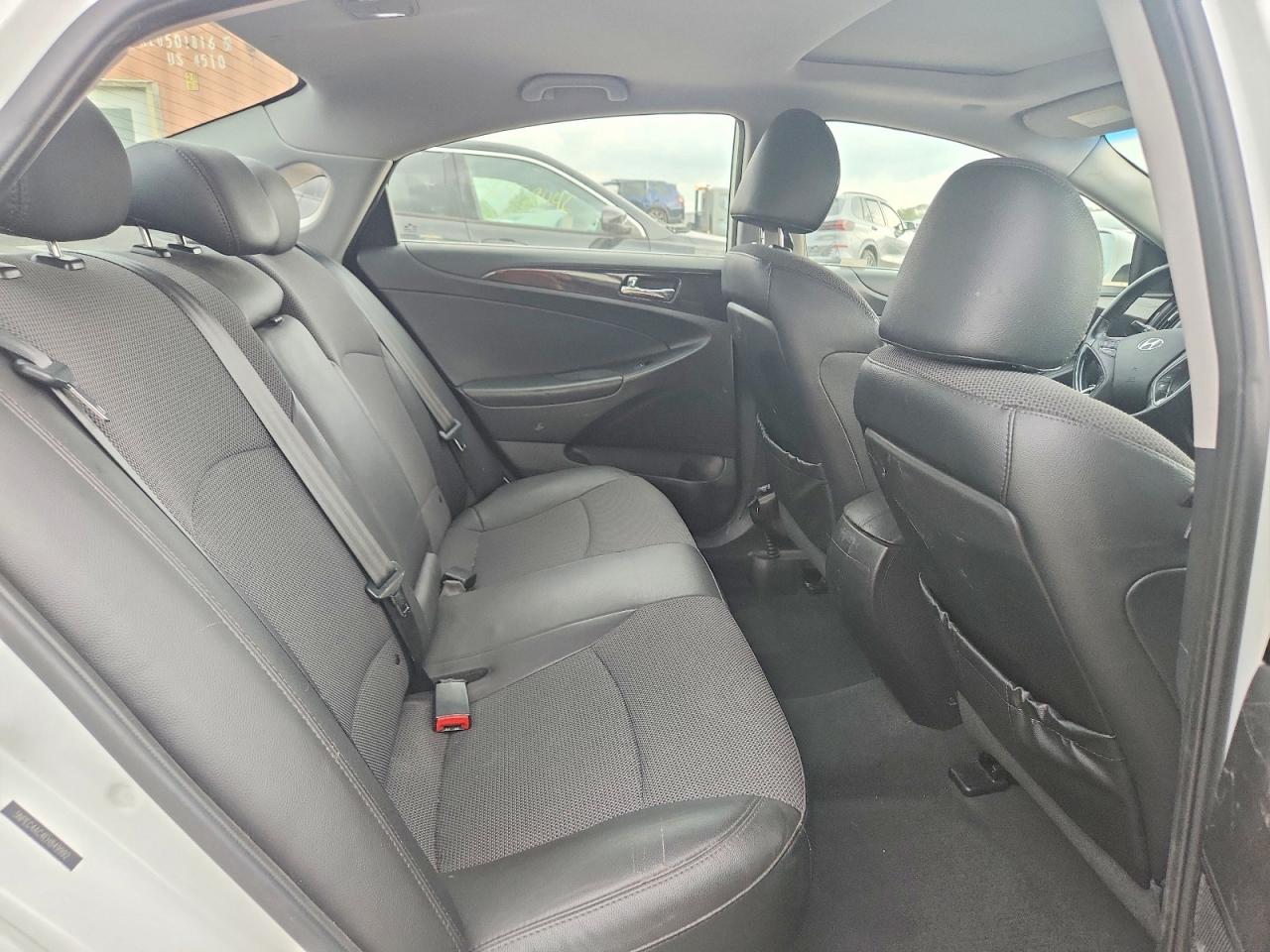 2014 Hyundai Sonata Se White vin: 5NPEC4AC4EH849992