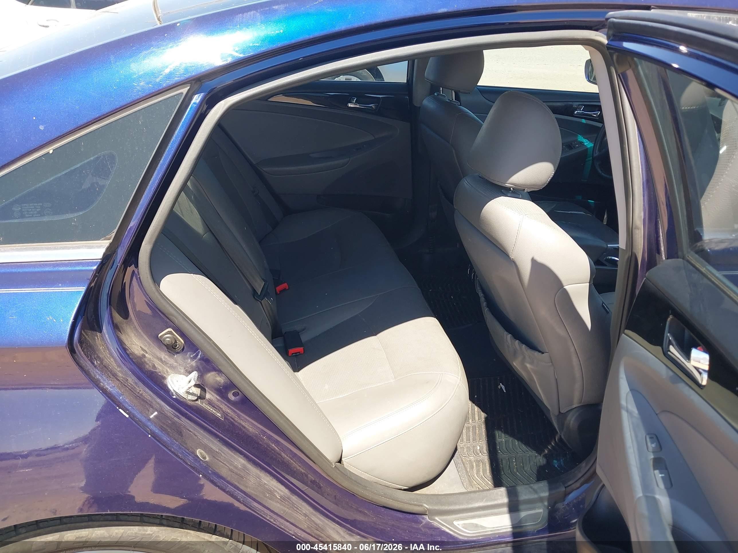 2014 Hyundai Sonata Limited Dark Blue vin: 5NPEC4AC4EH931110