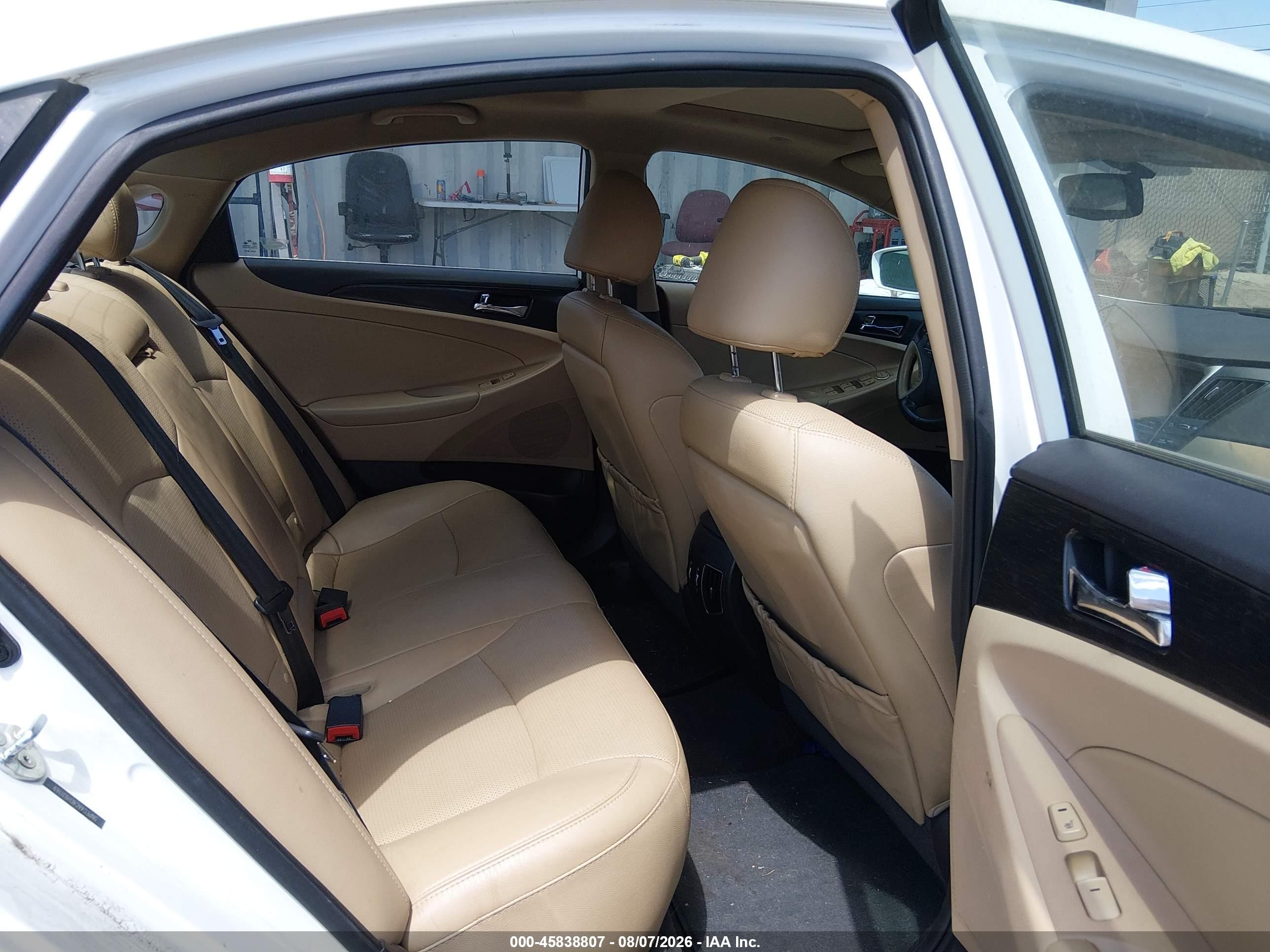 2014 Hyundai Sonata Limited White vin: 5NPEC4AC4EH931169