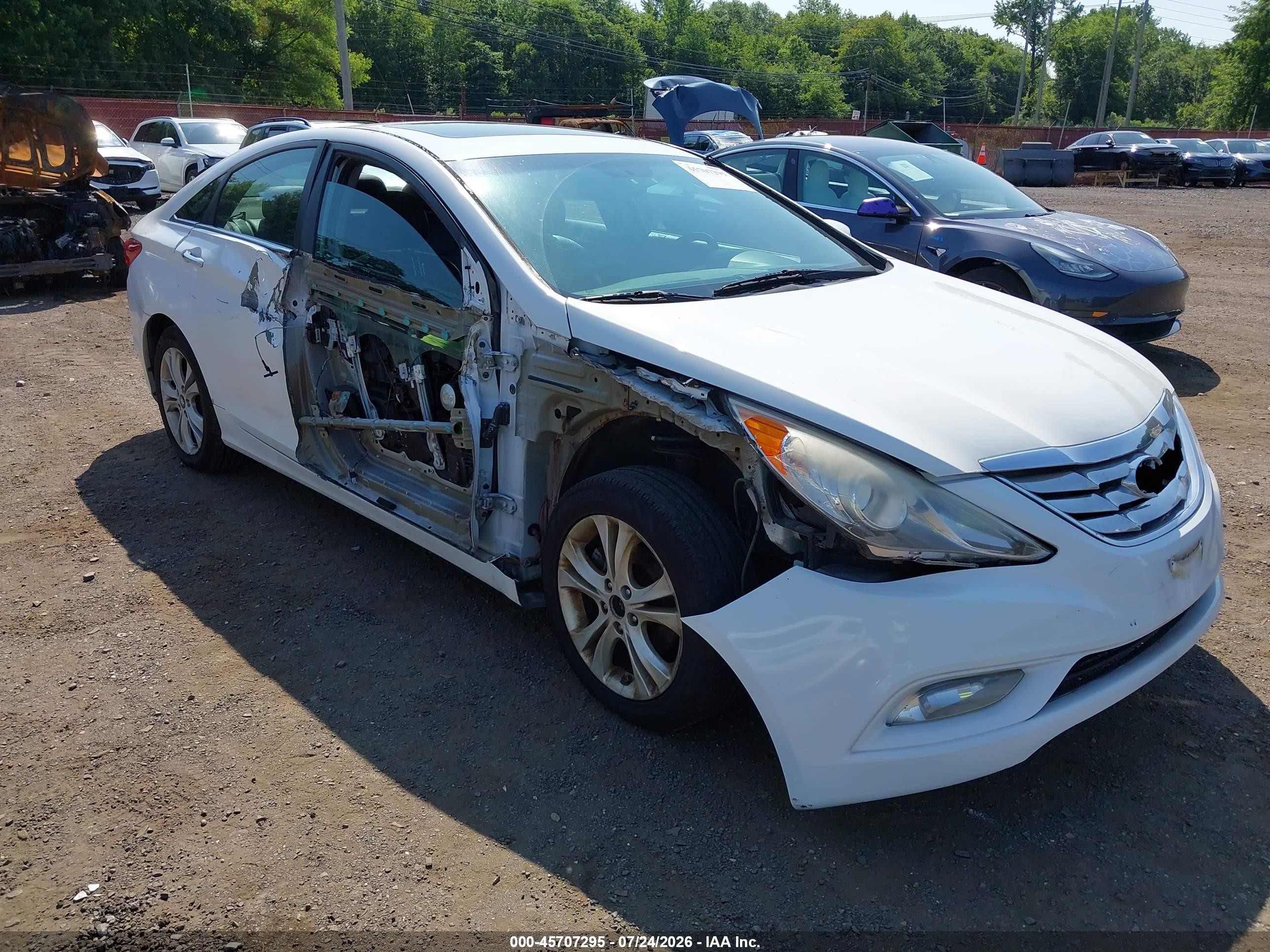 2011 Hyundai Sonata Limited White vin: 5NPEC4AC5BH000546