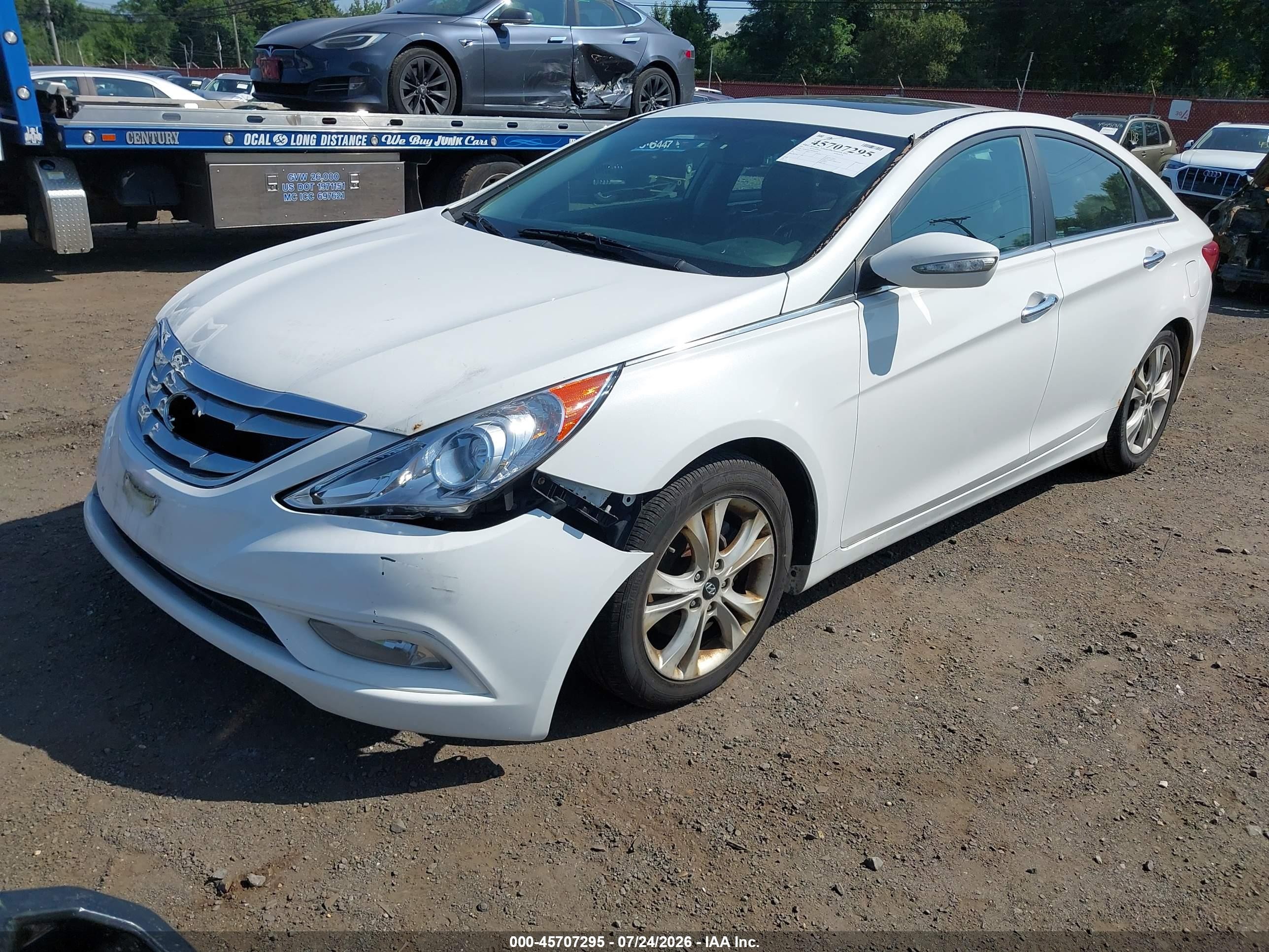 2011 Hyundai Sonata Limited White vin: 5NPEC4AC5BH000546