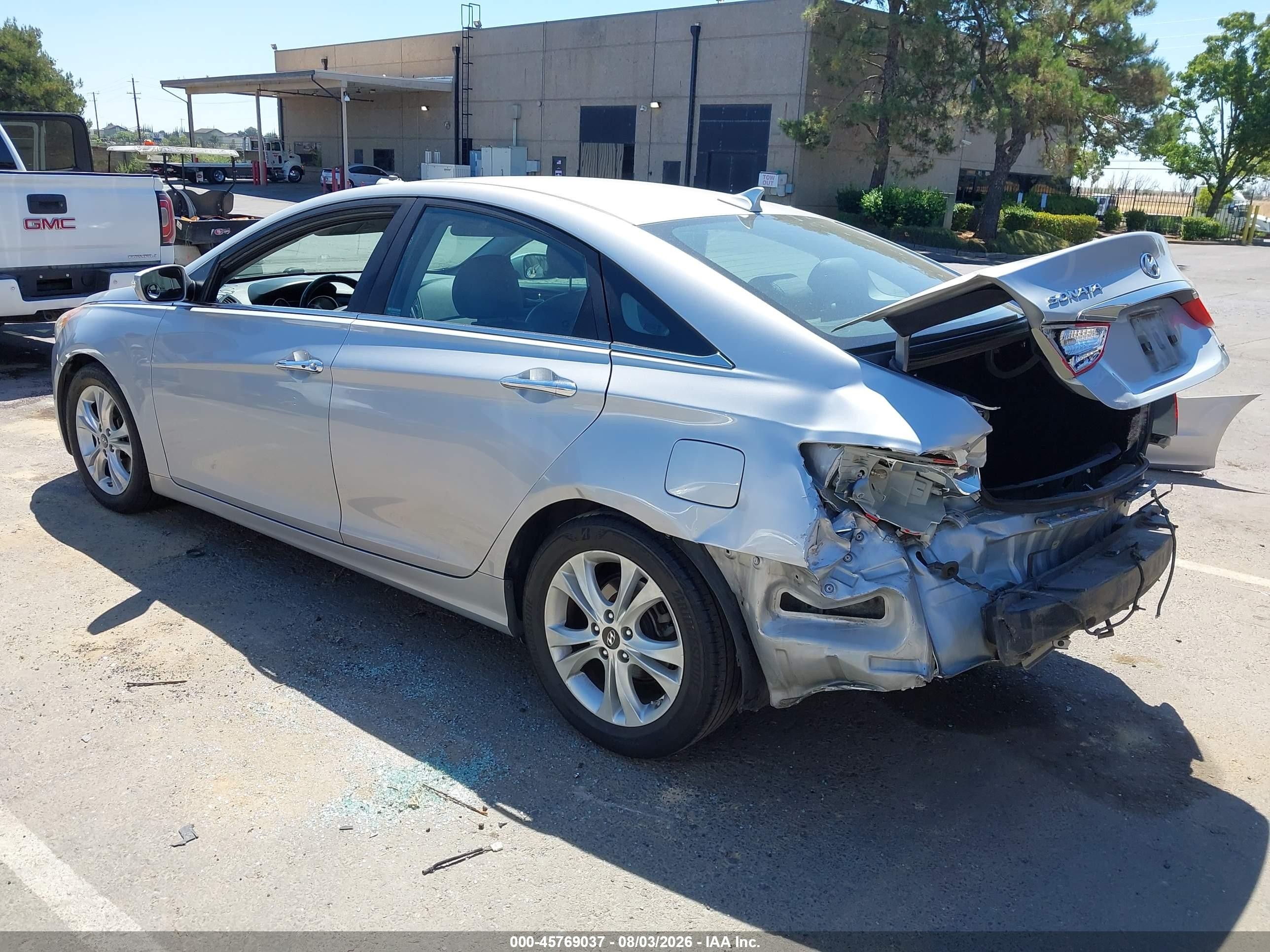 2011 Hyundai Sonata Limited Silver vin: 5NPEC4AC5BH014754