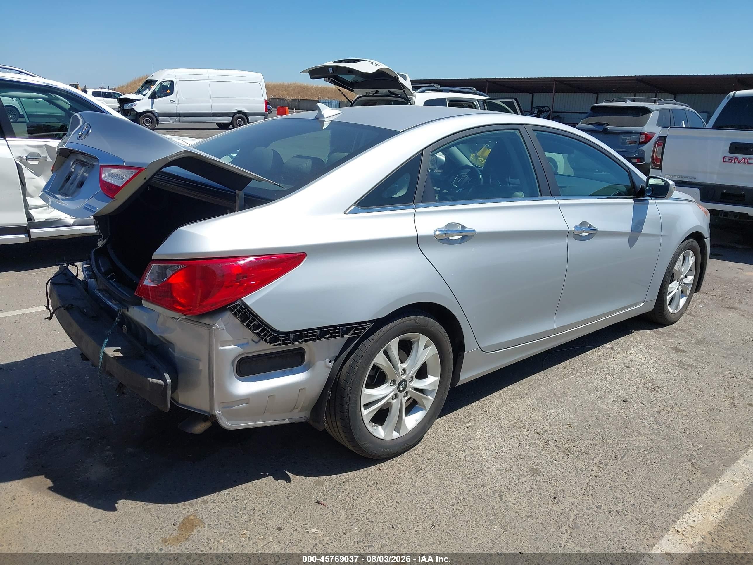 2011 Hyundai Sonata Limited Silver vin: 5NPEC4AC5BH014754