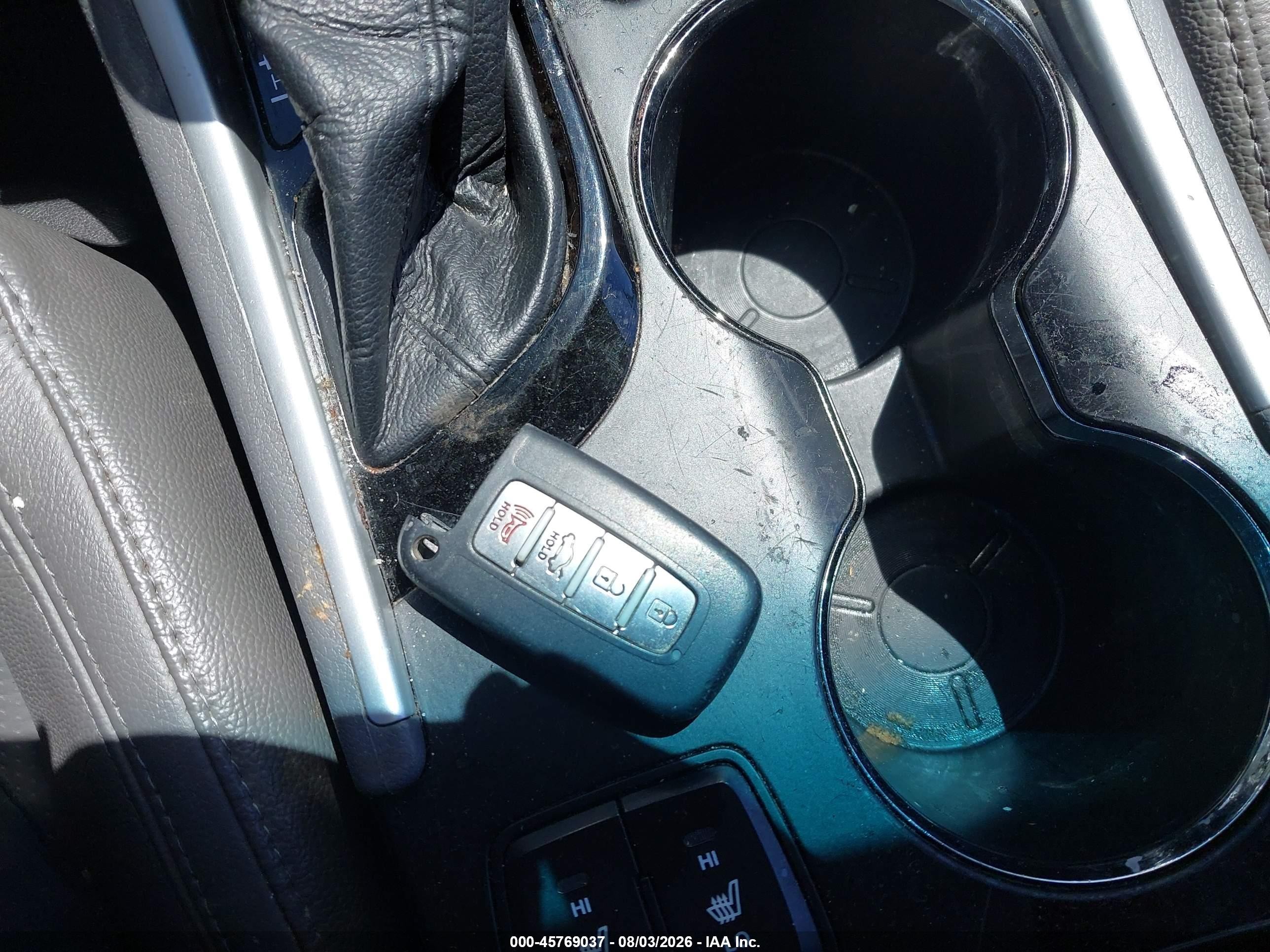 2011 Hyundai Sonata Limited Silver vin: 5NPEC4AC5BH014754