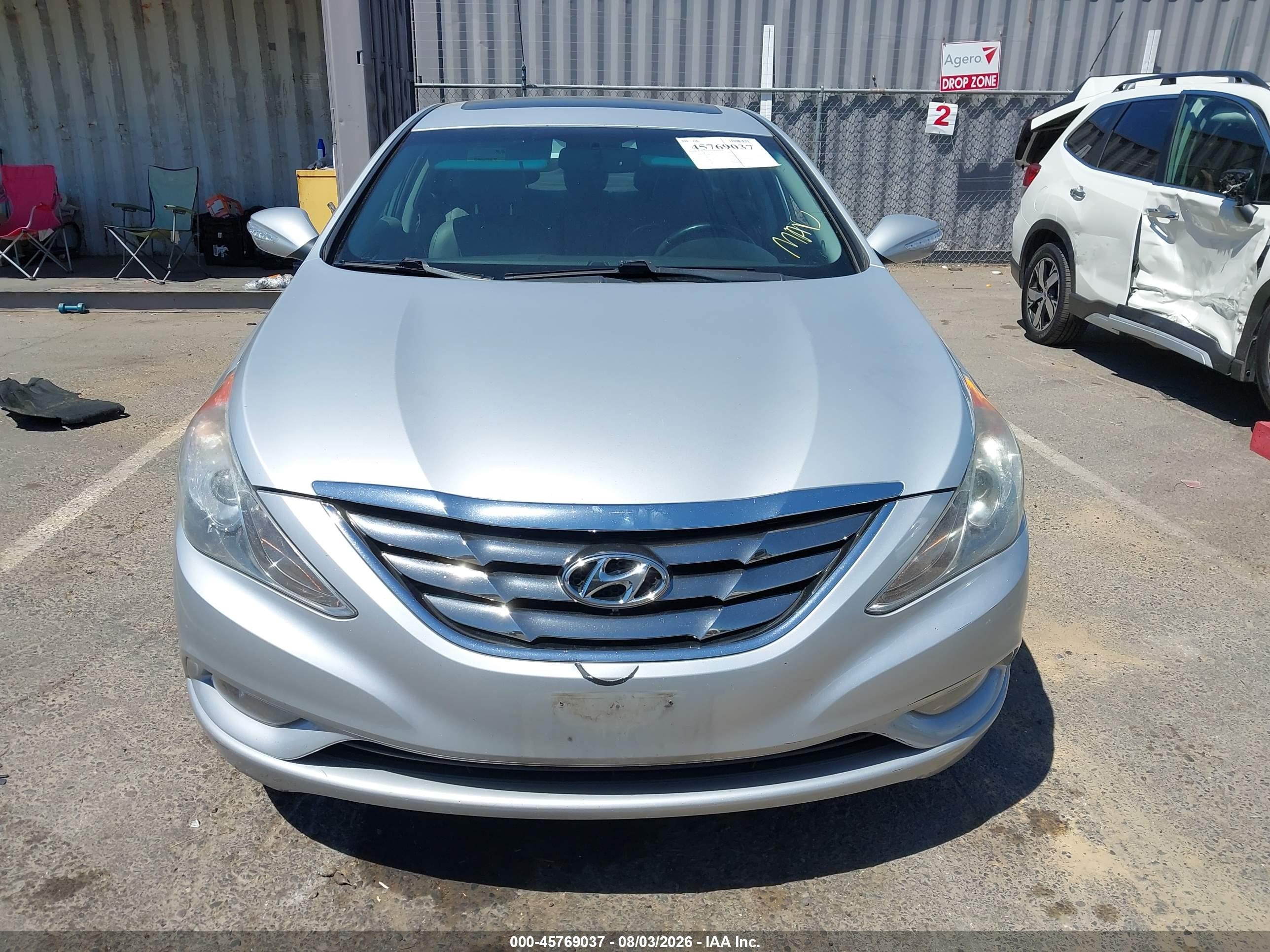 2011 Hyundai Sonata Limited Silver vin: 5NPEC4AC5BH014754