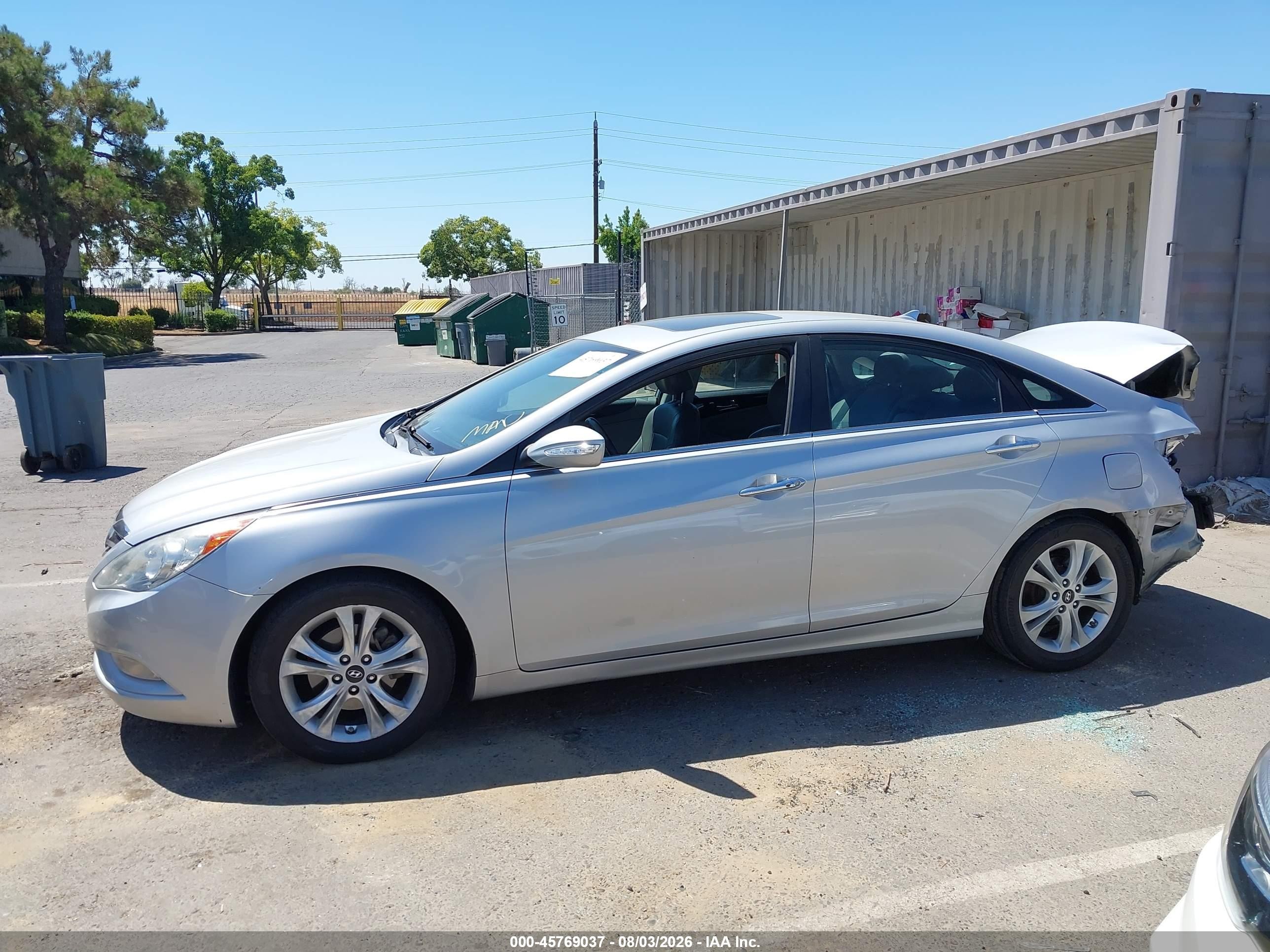 2011 Hyundai Sonata Limited Silver vin: 5NPEC4AC5BH014754