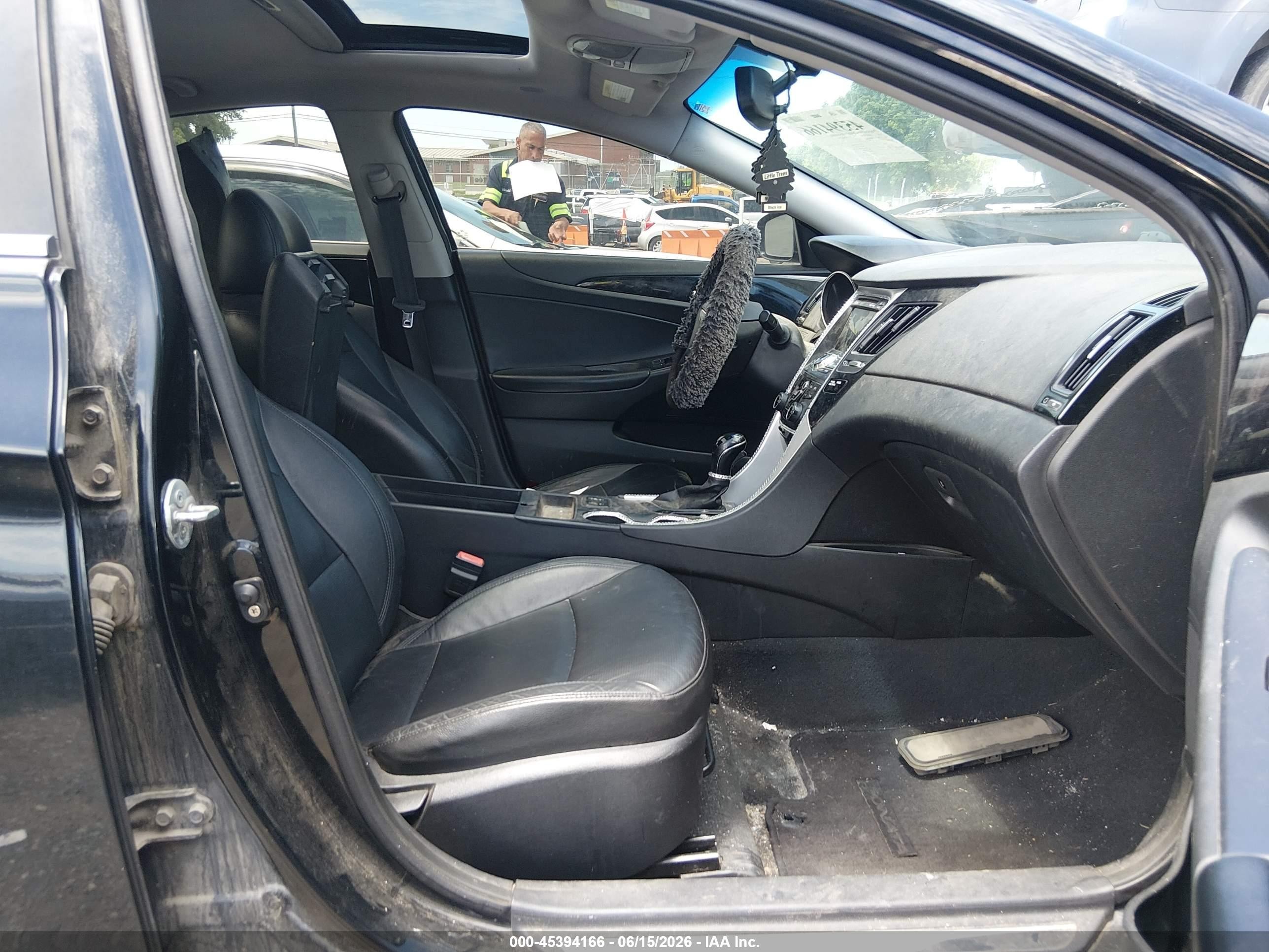2011 Hyundai Sonata Limited Black vin: 5NPEC4AC5BH016407