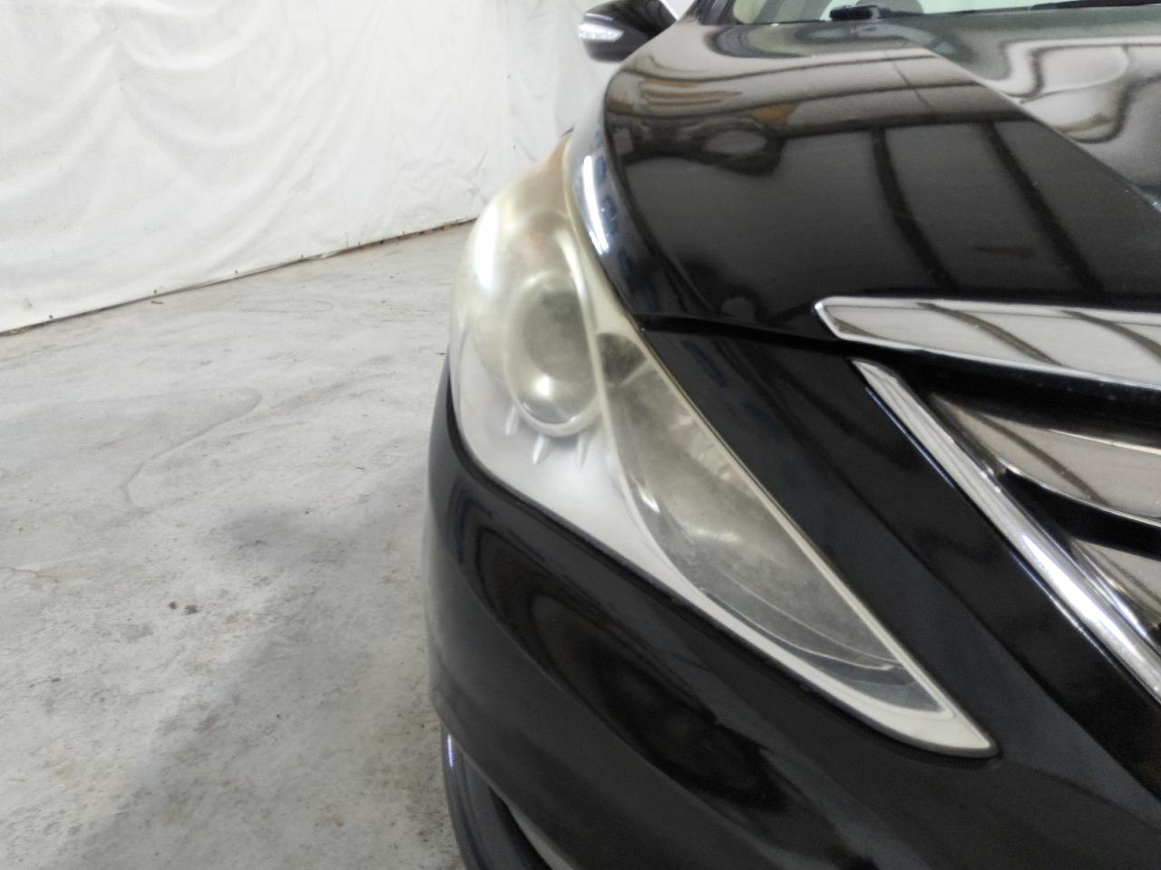 2011 Hyundai Sonata Limited Black vin: 5NPEC4AC5BH039072 Damage: Right Head Lamp, Faded, Repair Required