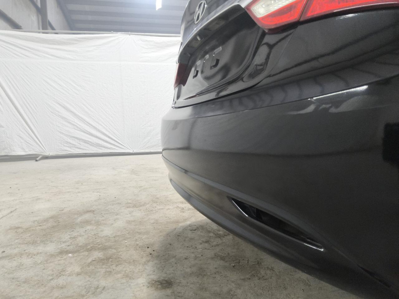 2011 Hyundai Sonata Limited Black vin: 5NPEC4AC5BH039072 Damage: Rear Bumper, Chipped, 4