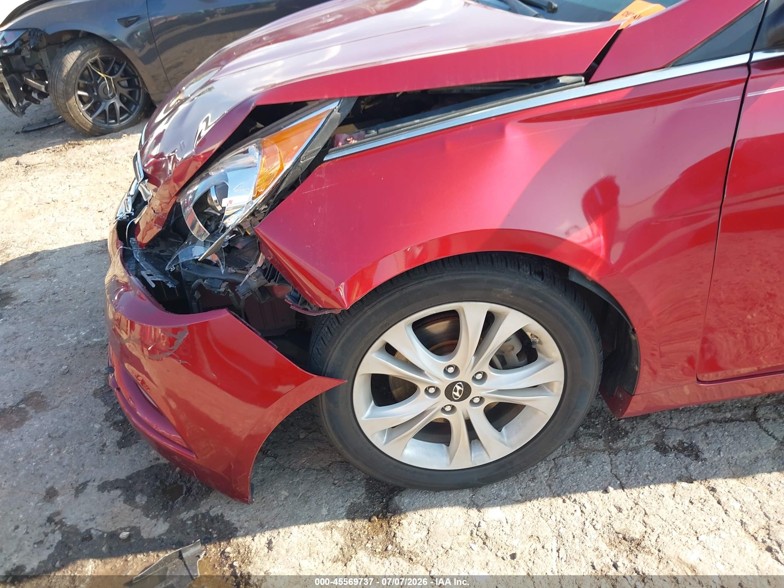 2011 Hyundai Sonata Limited Red vin: 5NPEC4AC5BH083007