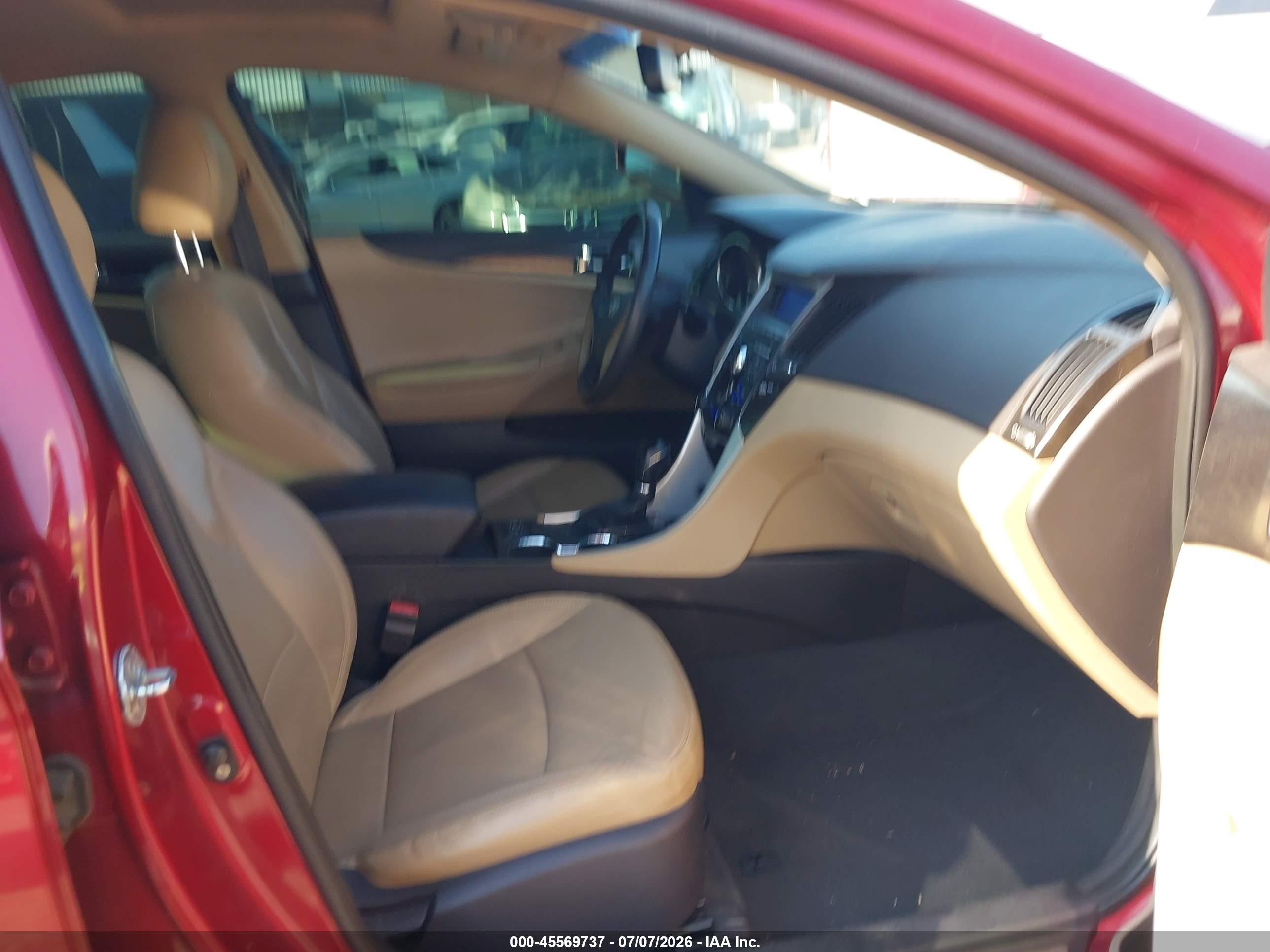 2011 Hyundai Sonata Limited Red vin: 5NPEC4AC5BH083007
