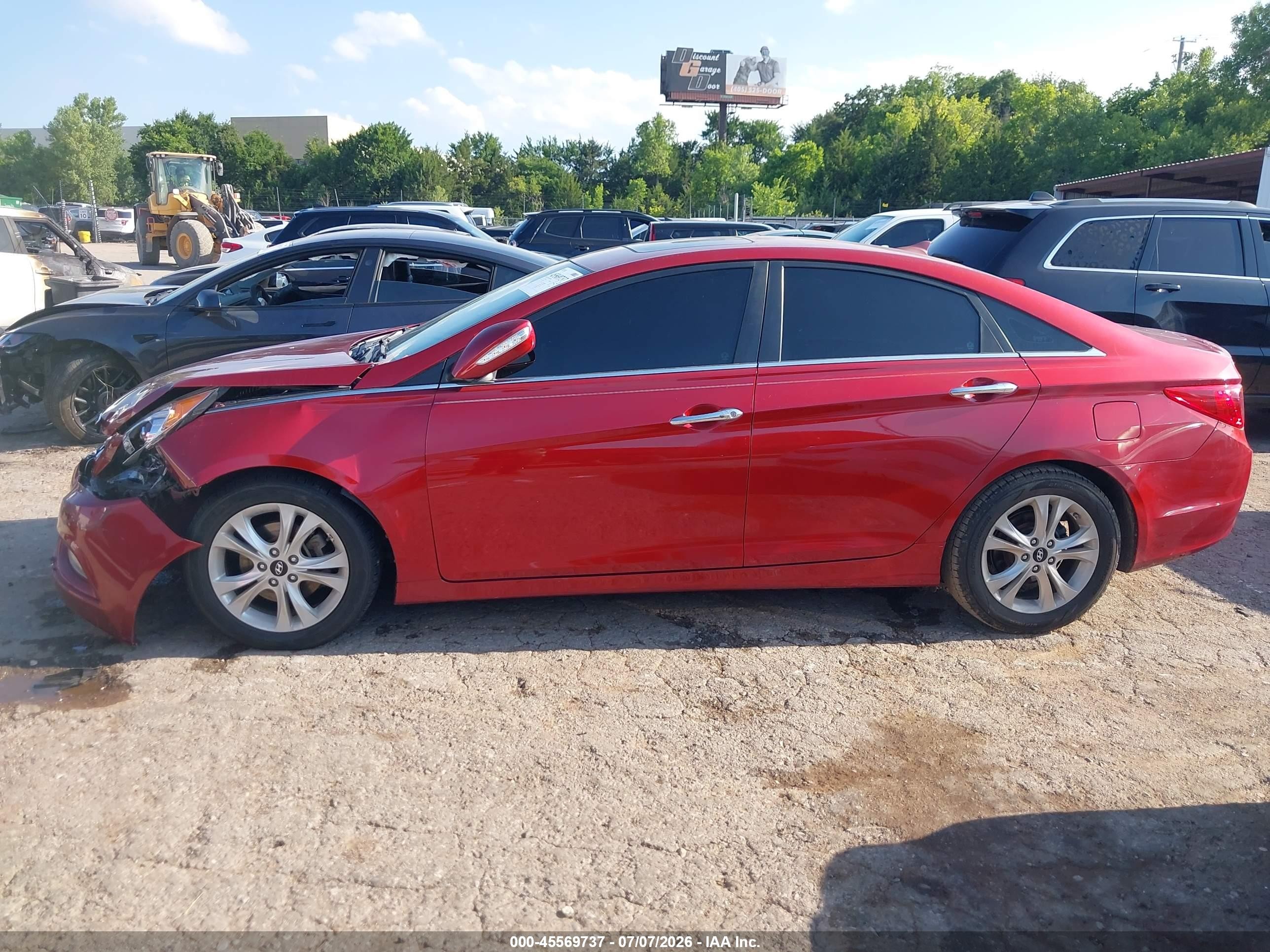 2011 Hyundai Sonata Limited Red vin: 5NPEC4AC5BH083007