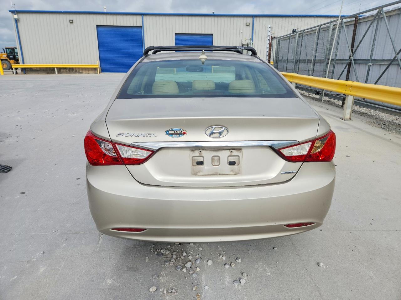 2011 Hyundai Sonata Limited Желто-коричневый vin: 5NPEC4AC5BH154951