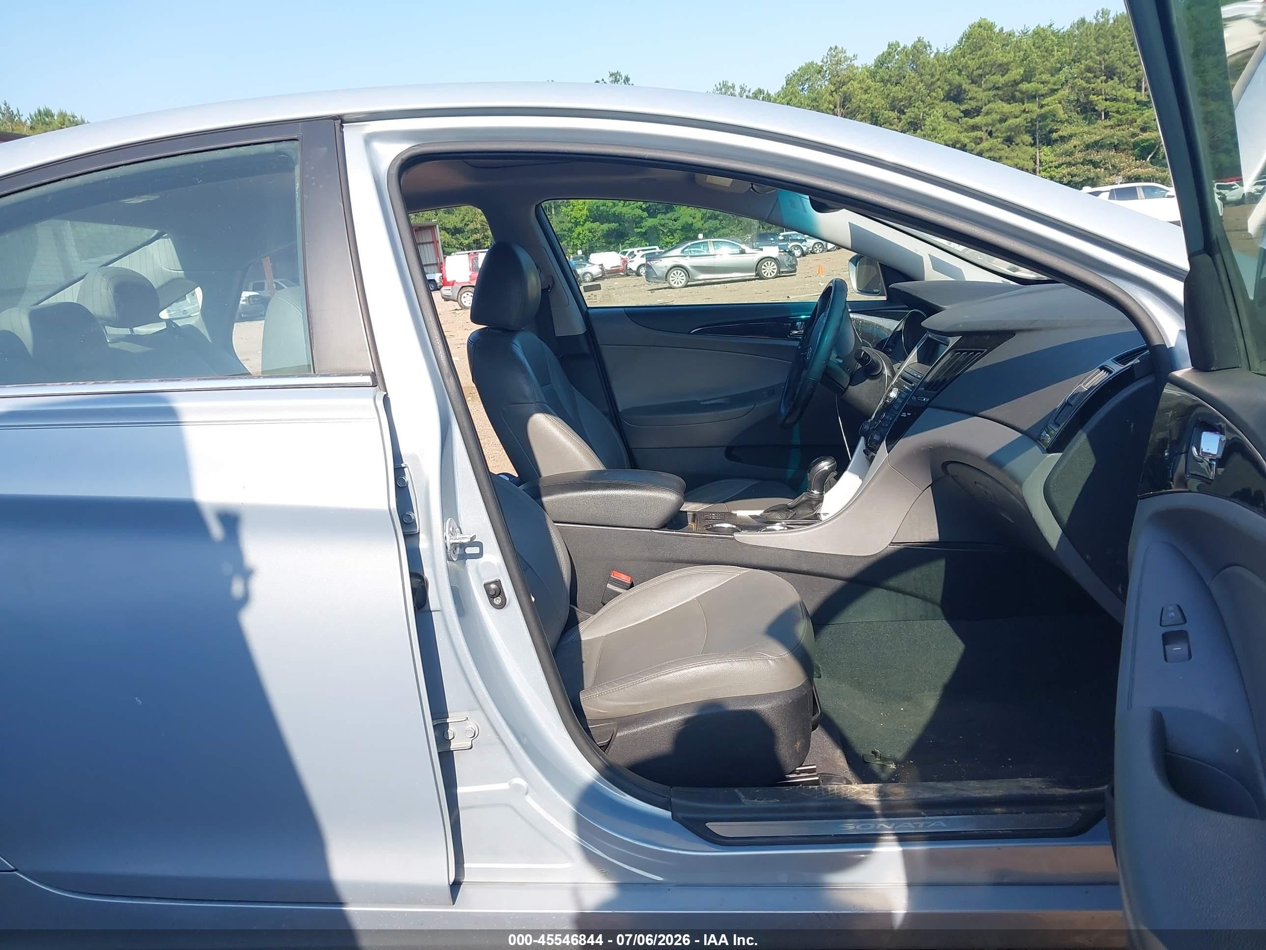 2011 Hyundai Sonata Limited Champagne vin: 5NPEC4AC5BH287953