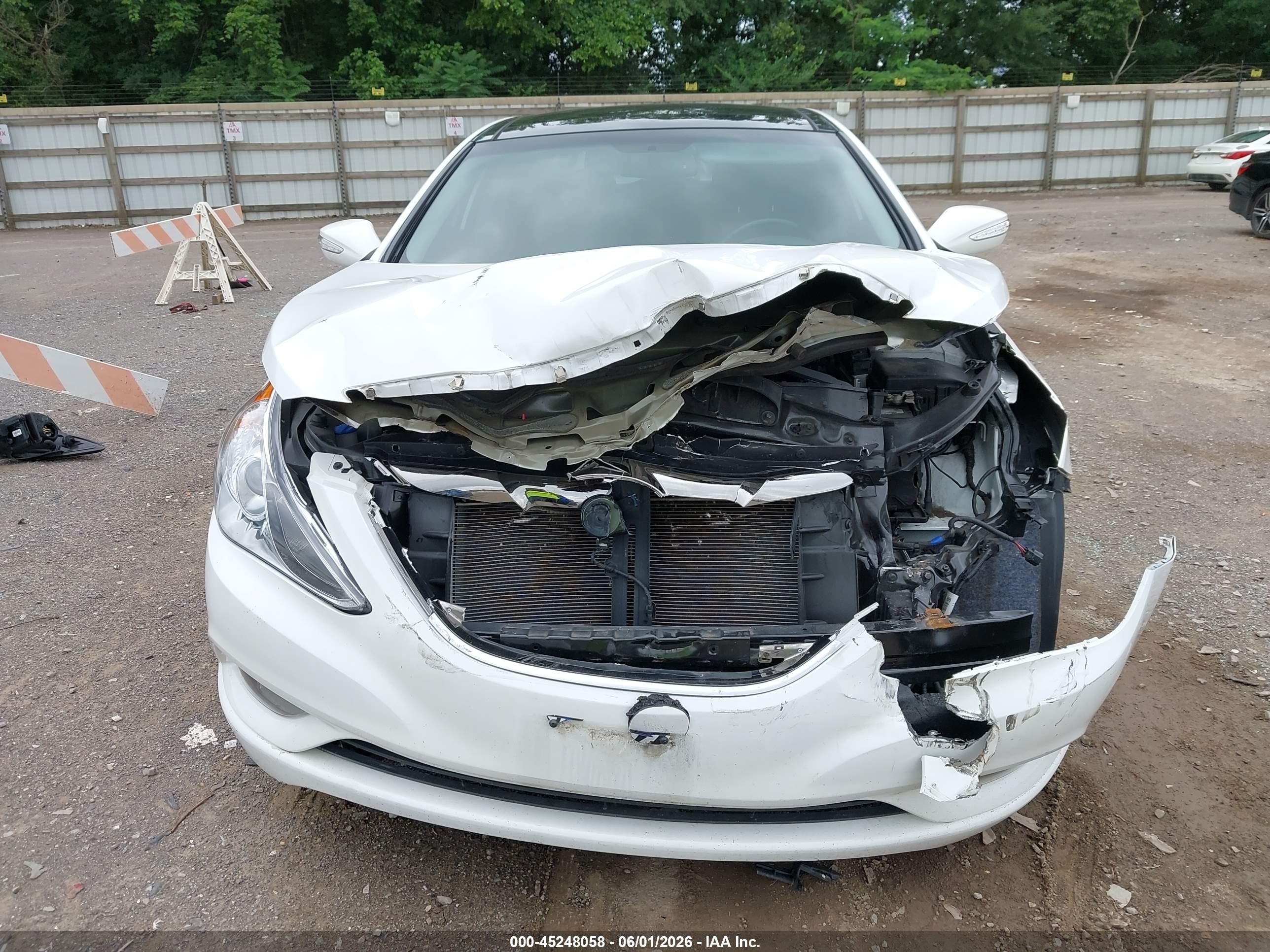 2012 Hyundai Sonata Limited White vin: 5NPEC4AC5CH450621