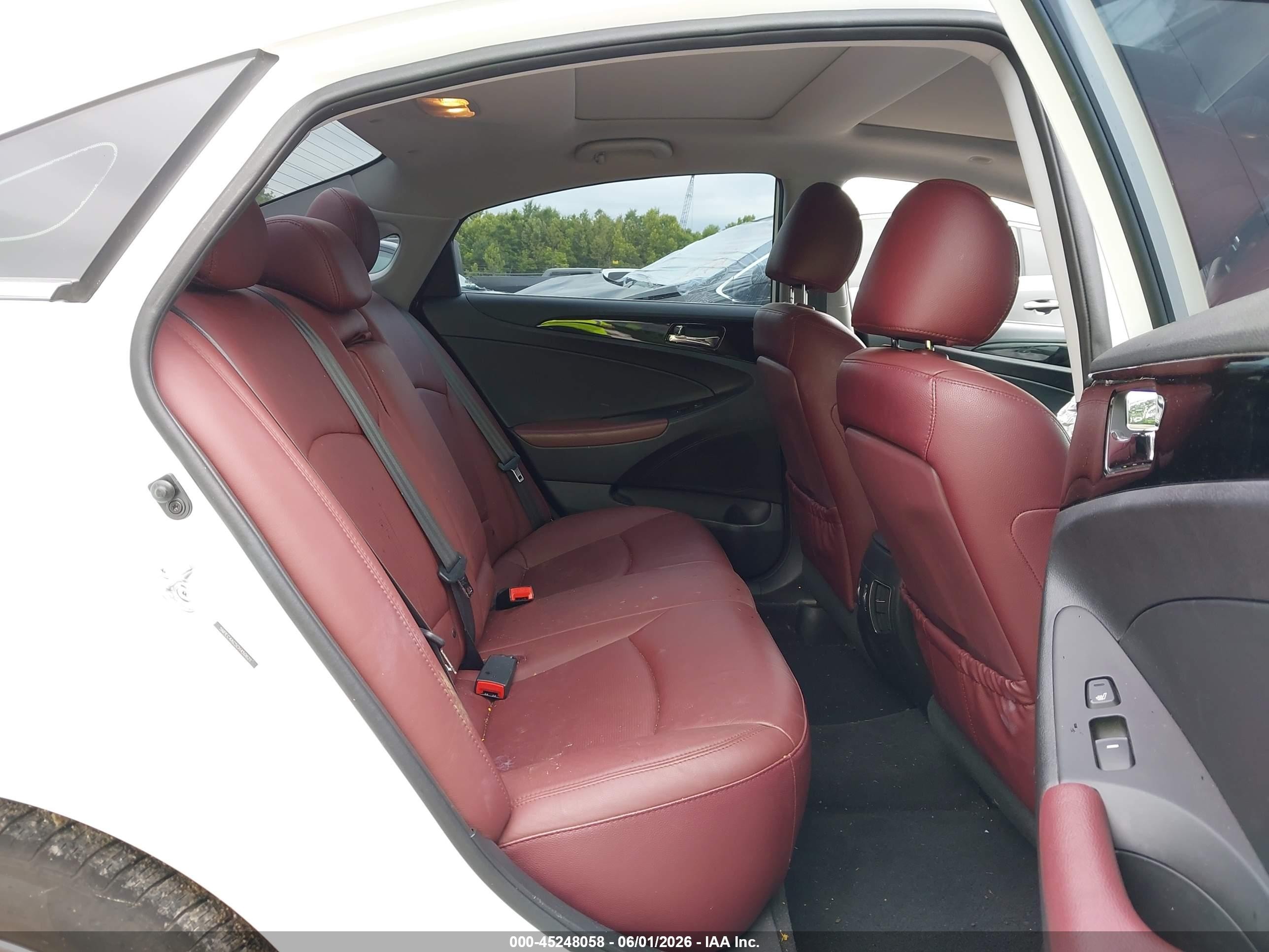 2012 Hyundai Sonata Limited White vin: 5NPEC4AC5CH450621