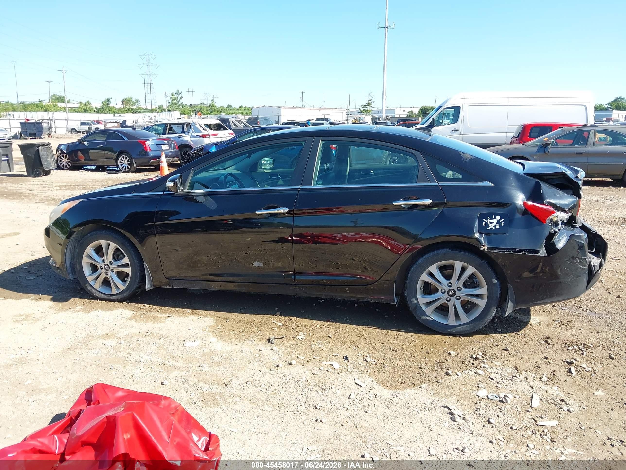 2013 Hyundai Sonata Limited Черный vin: 5NPEC4AC5DH551014