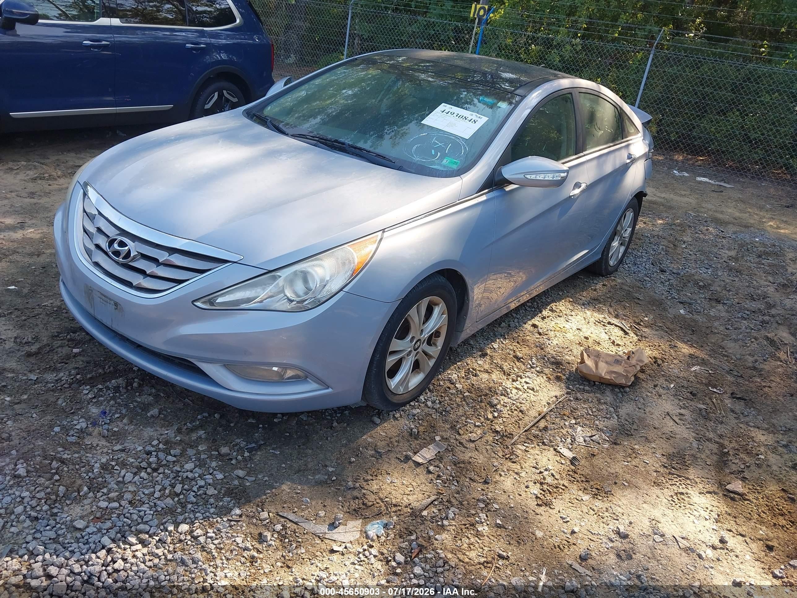 2013 Hyundai Sonata Limited Silver vin: 5NPEC4AC5DH596311