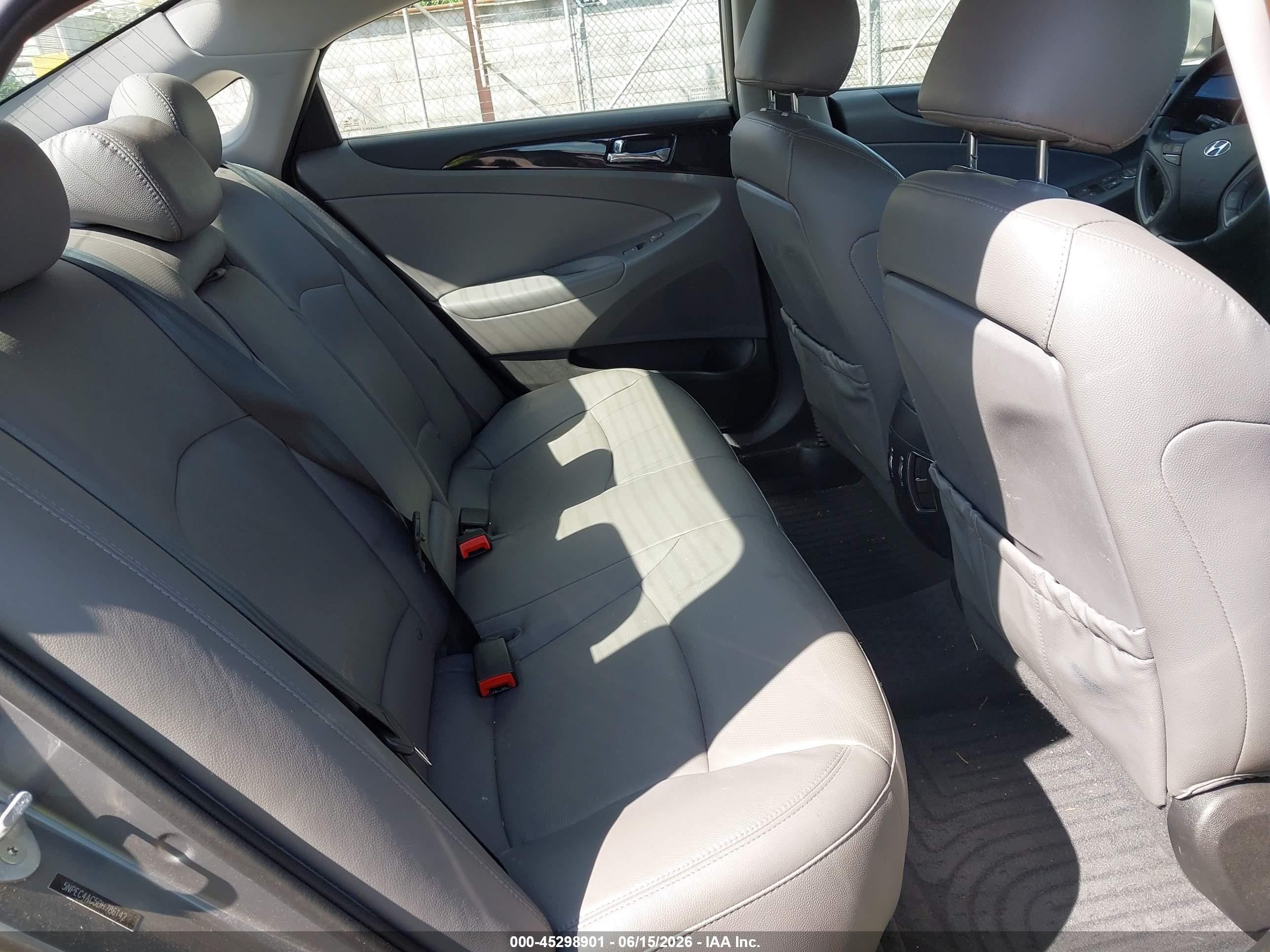 2013 Hyundai Sonata Limited Gray vin: 5NPEC4AC5DH786142