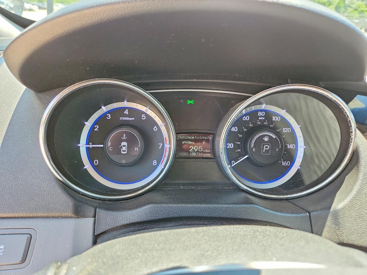 2011 Hyundai Sonata Limited Silver vin: 5NPEC4AC6BH013905