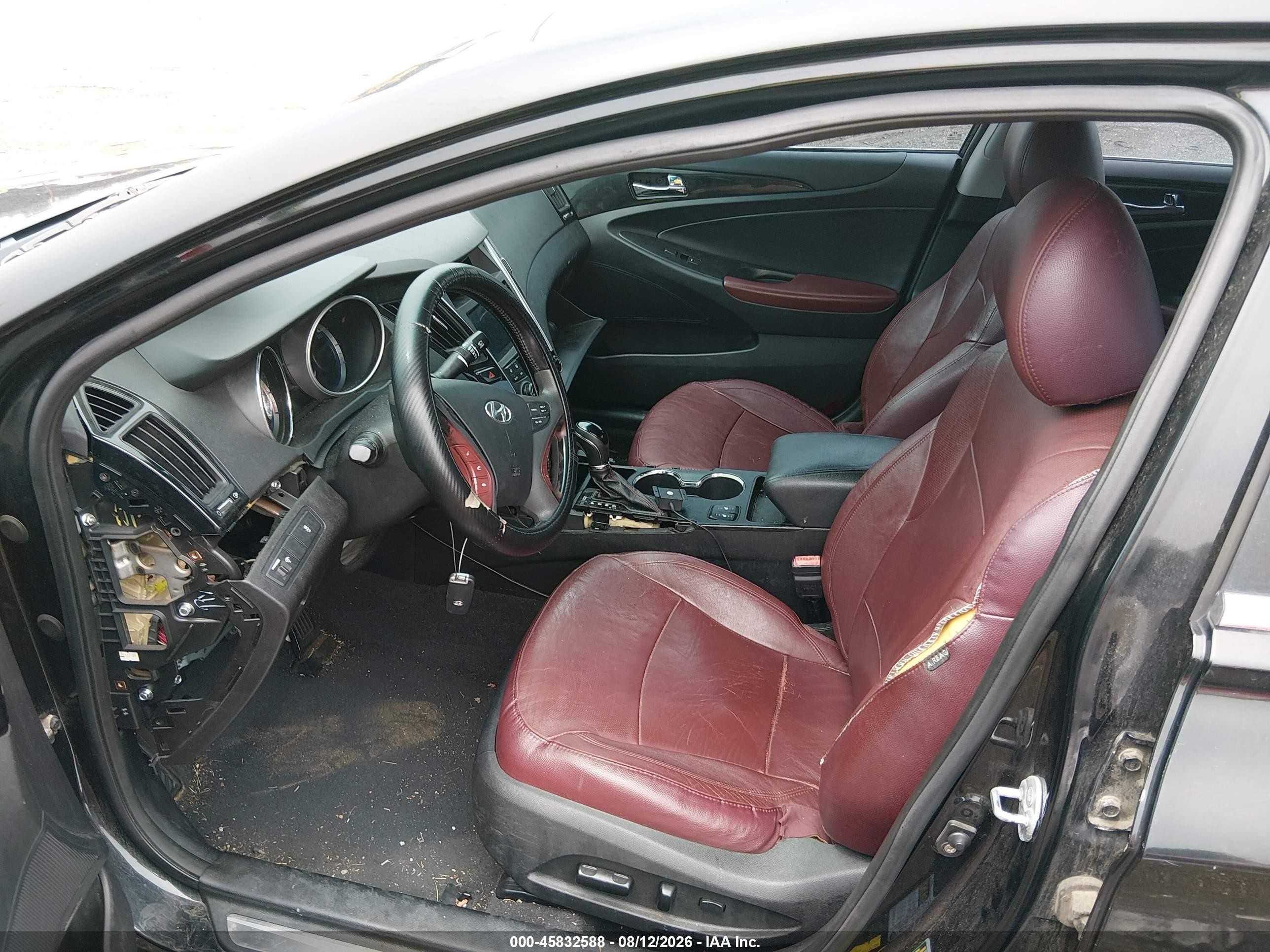 2011 Hyundai Sonata Limited Black vin: 5NPEC4AC6BH043552