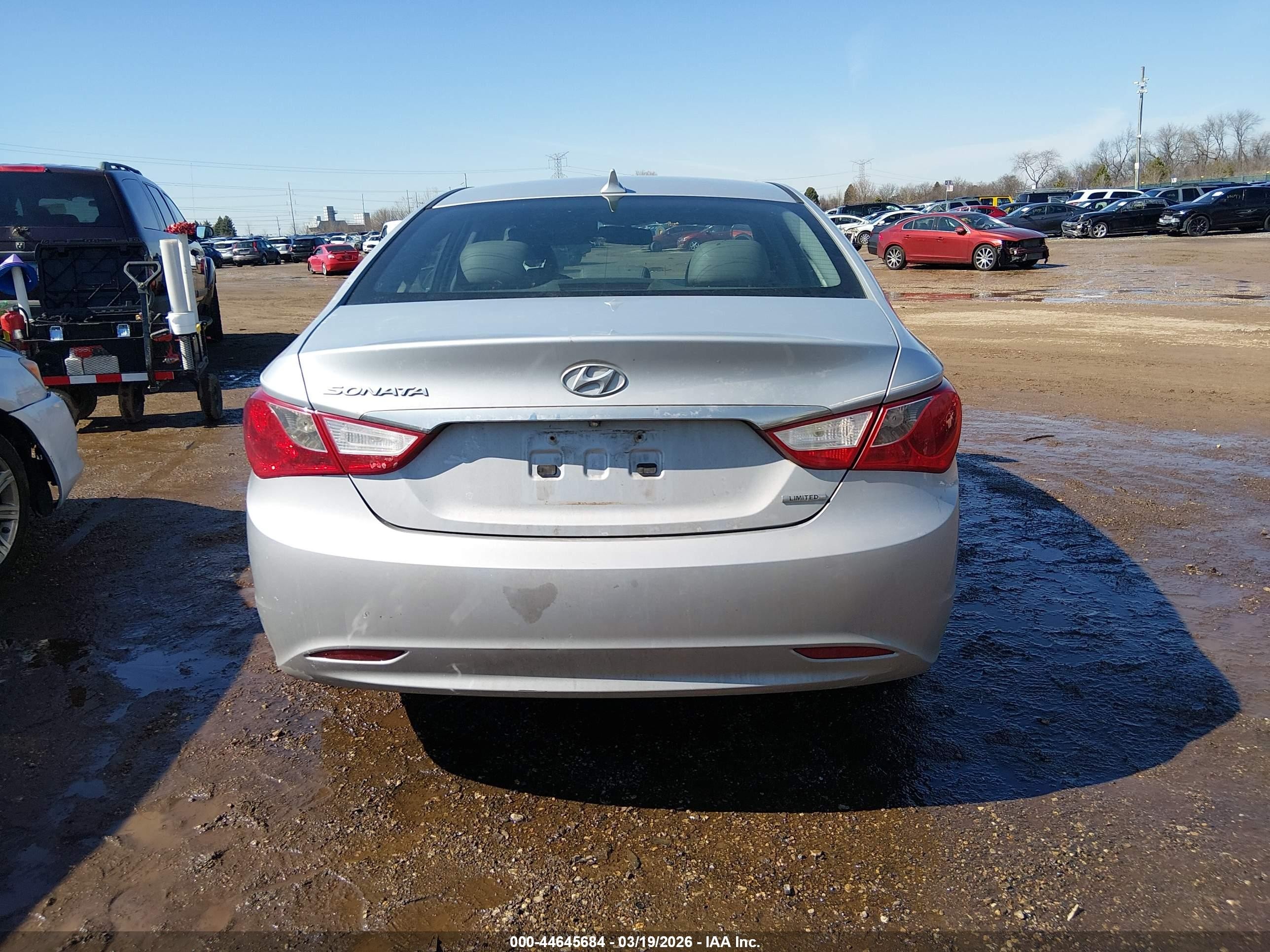 2011 Hyundai Sonata Ltd Silver vin: 5NPEC4AC6BH076678