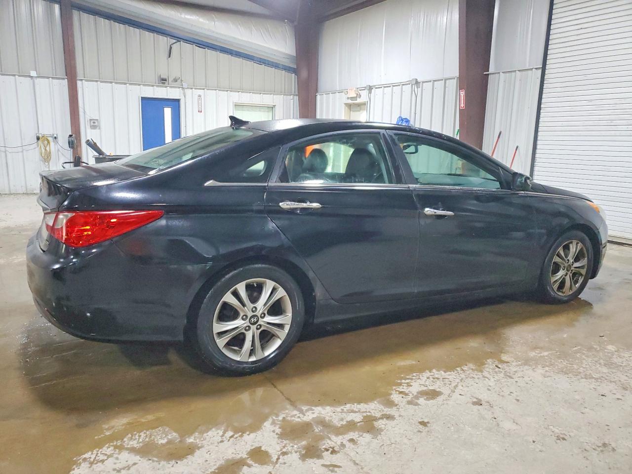 2011 Hyundai Sonata Limited Черный vin: 5NPEC4AC6BH084294