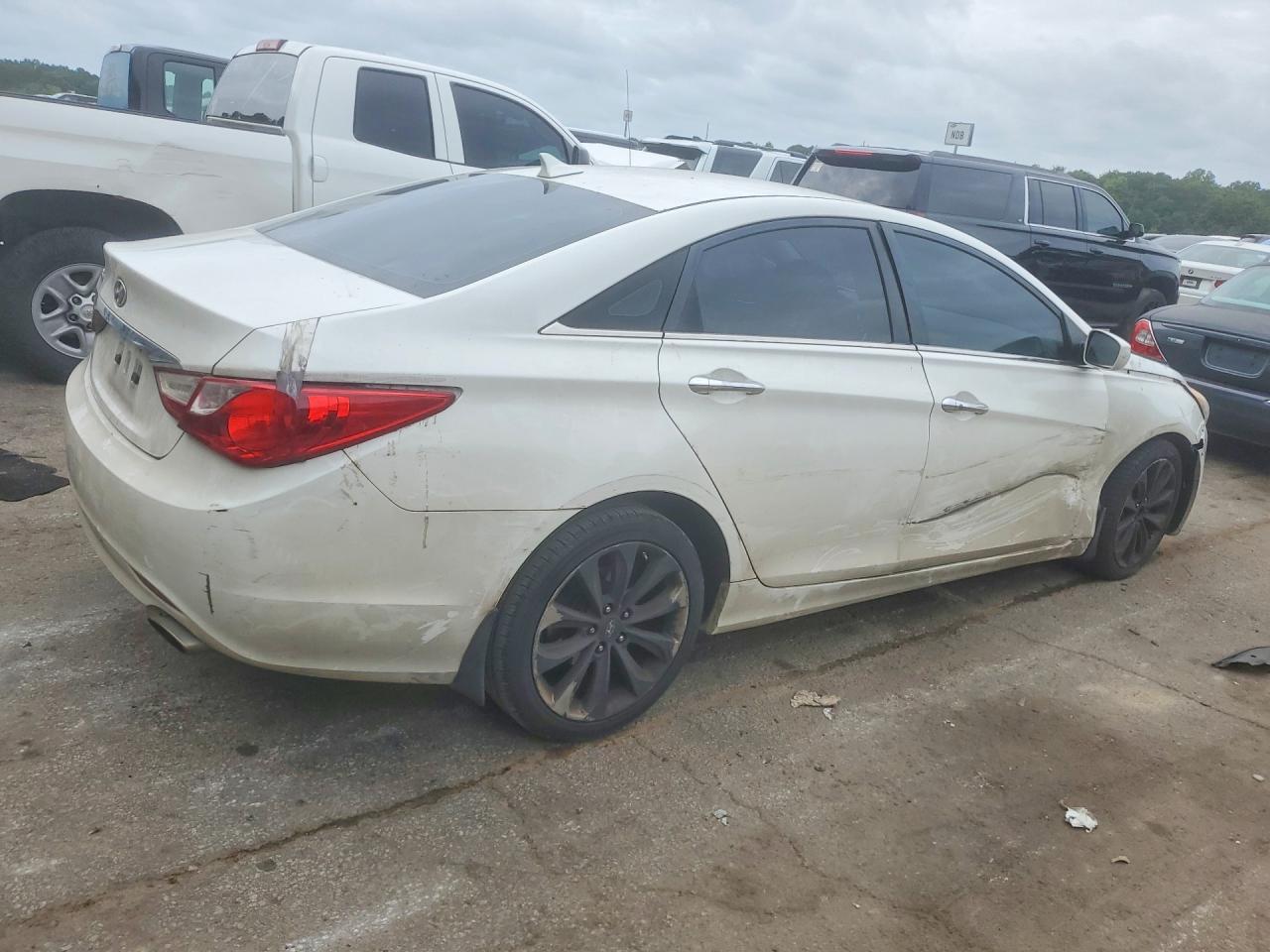 2011 Hyundai Sonata Se White vin: 5NPEC4AC6BH105399