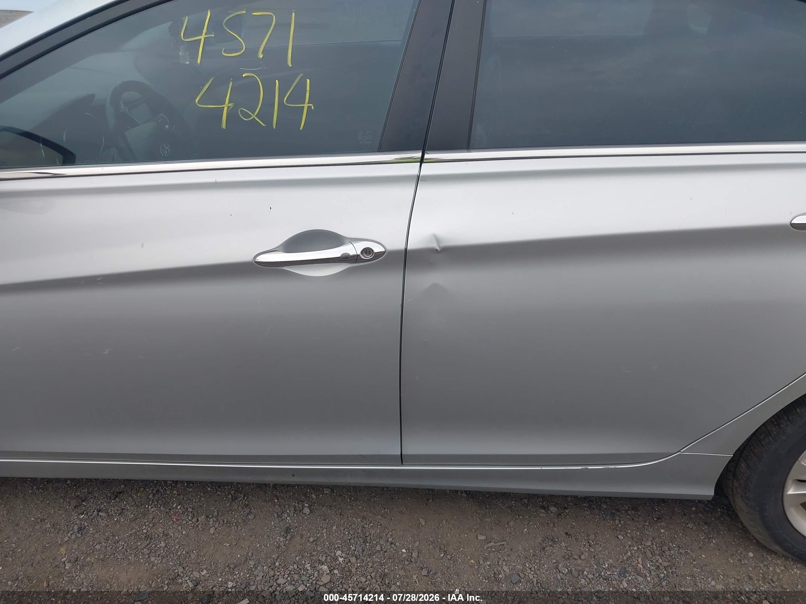 2011 Hyundai Sonata Limited Silver vin: 5NPEC4AC6BH124650