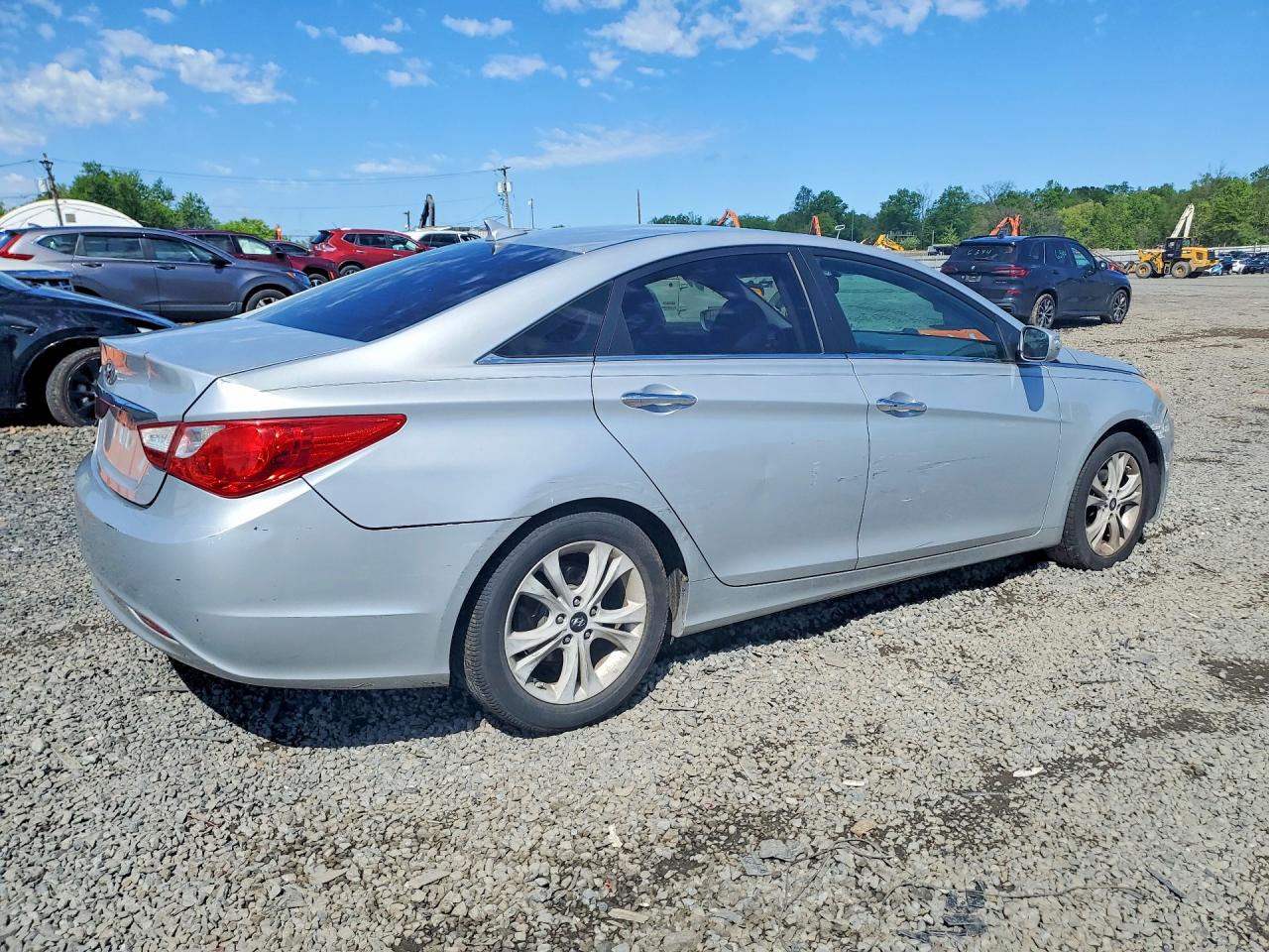 2011 Hyundai Sonata Limited Silver vin: 5NPEC4AC6BH221797
