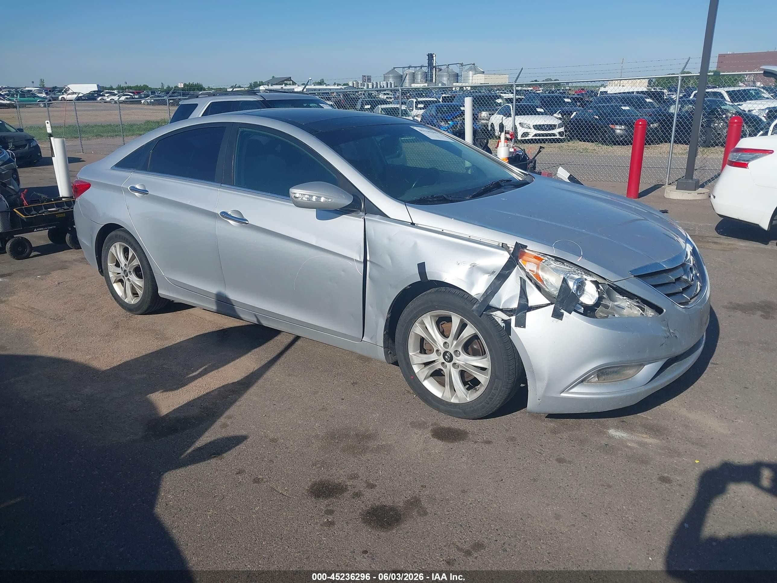 2012 Hyundai Sonata Limited Silver vin: 5NPEC4AC6CH341231