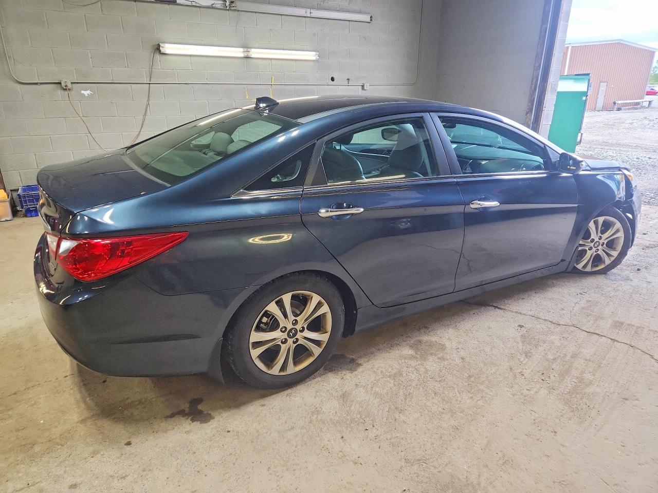 2012 Hyundai Sonata Limited Blue vin: 5NPEC4AC6CH383625