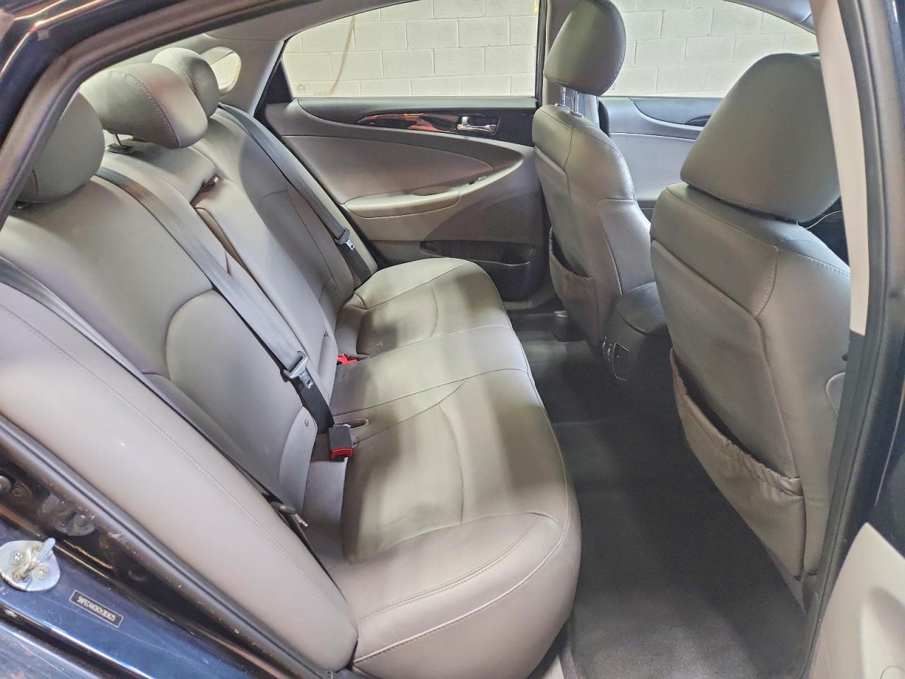 2012 Hyundai Sonata Limited Blue vin: 5NPEC4AC6CH383625