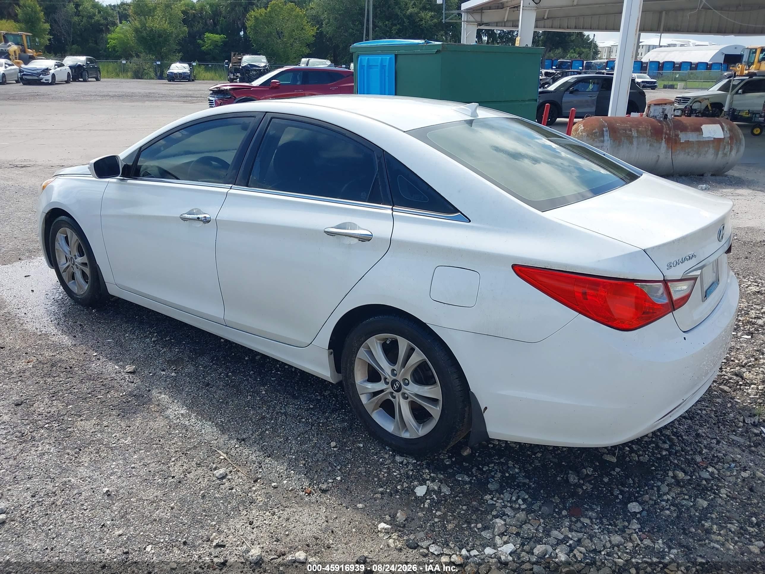 2013 Hyundai Sonata Limited White vin: 5NPEC4AC6DH517762