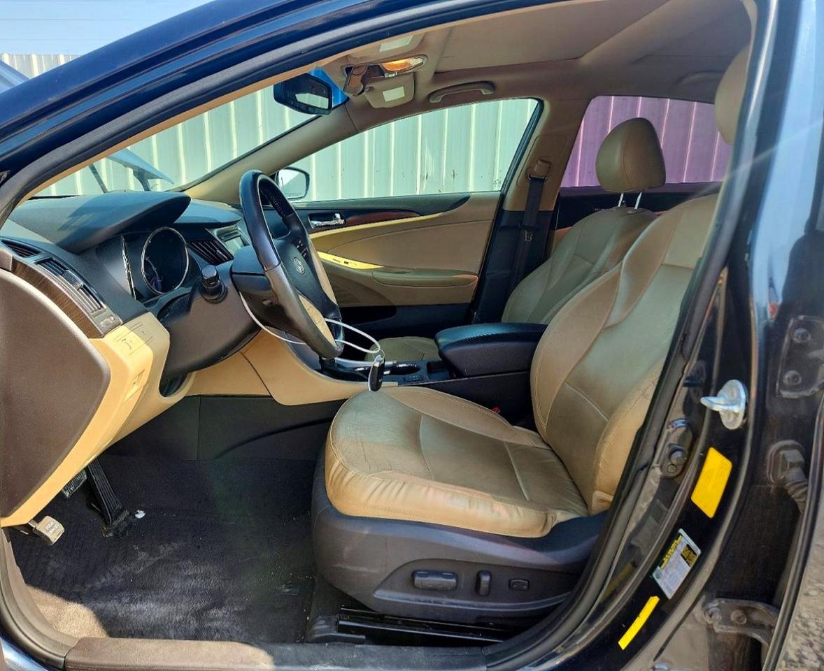 2013 Hyundai Sonata Limited Black vin: 5NPEC4AC6DH572812