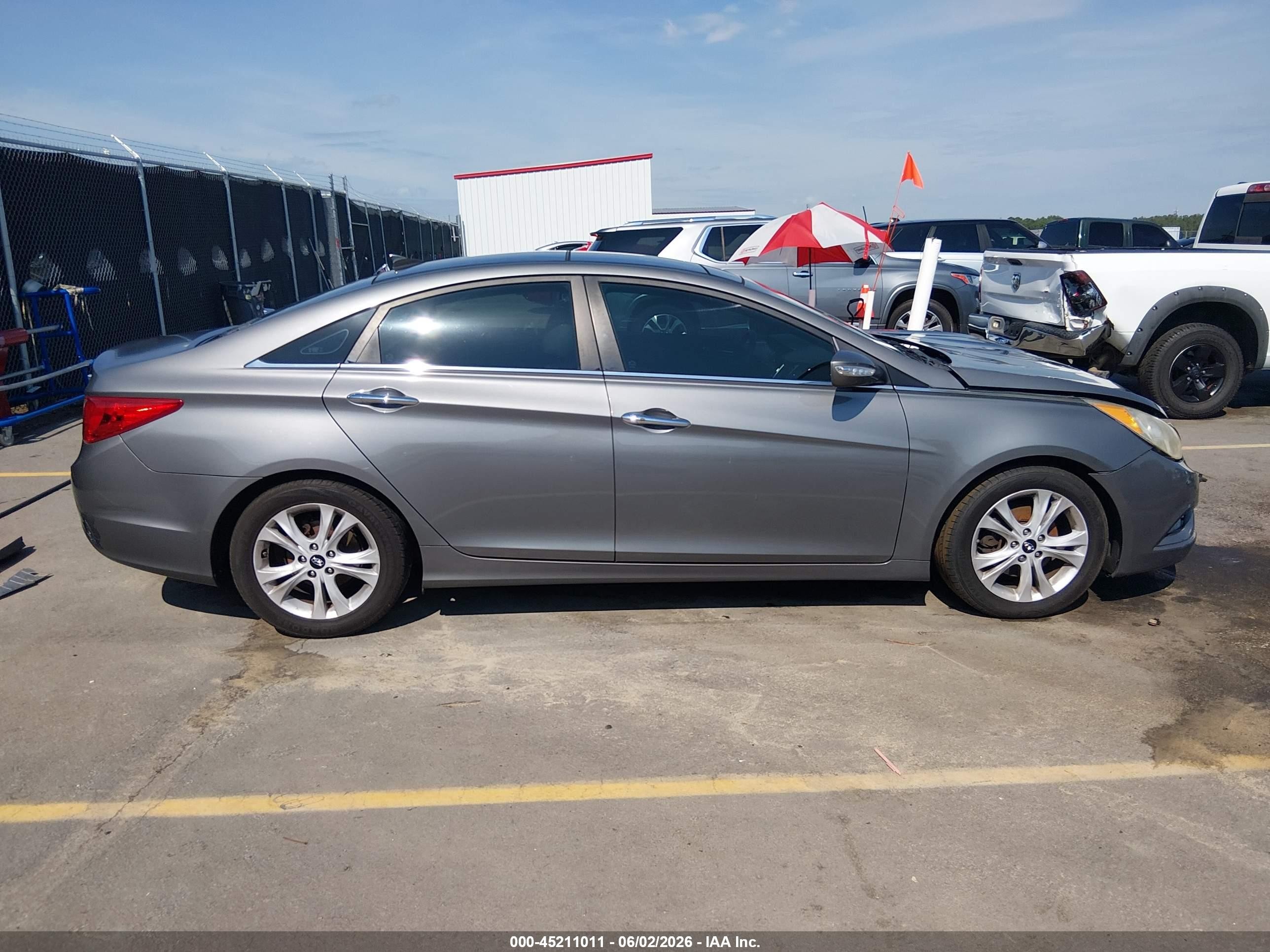 2013 Hyundai Sonata Limited Gray vin: 5NPEC4AC6DH670531