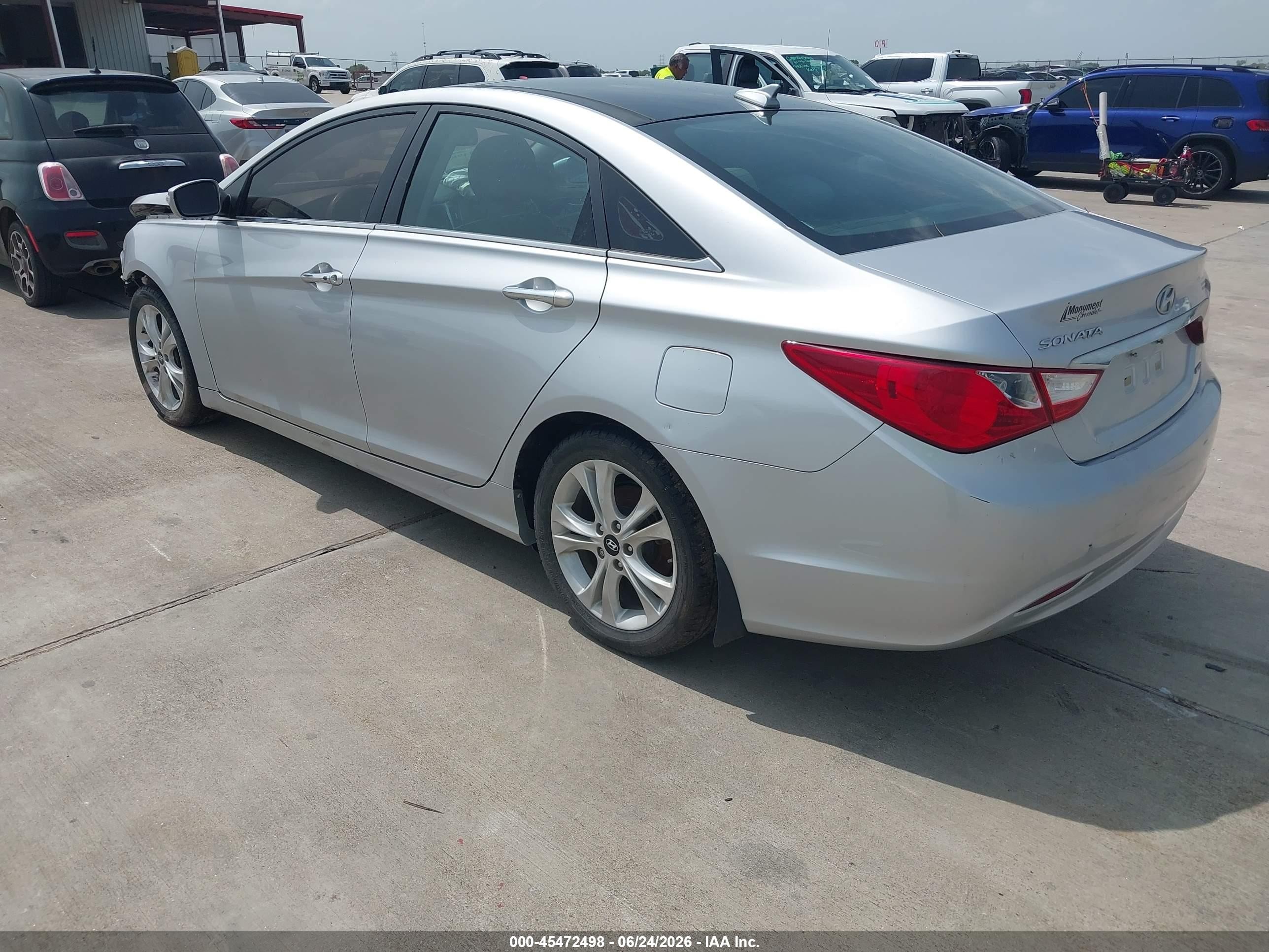 2013 Hyundai Sonata Limited Silver vin: 5NPEC4AC6DH690231