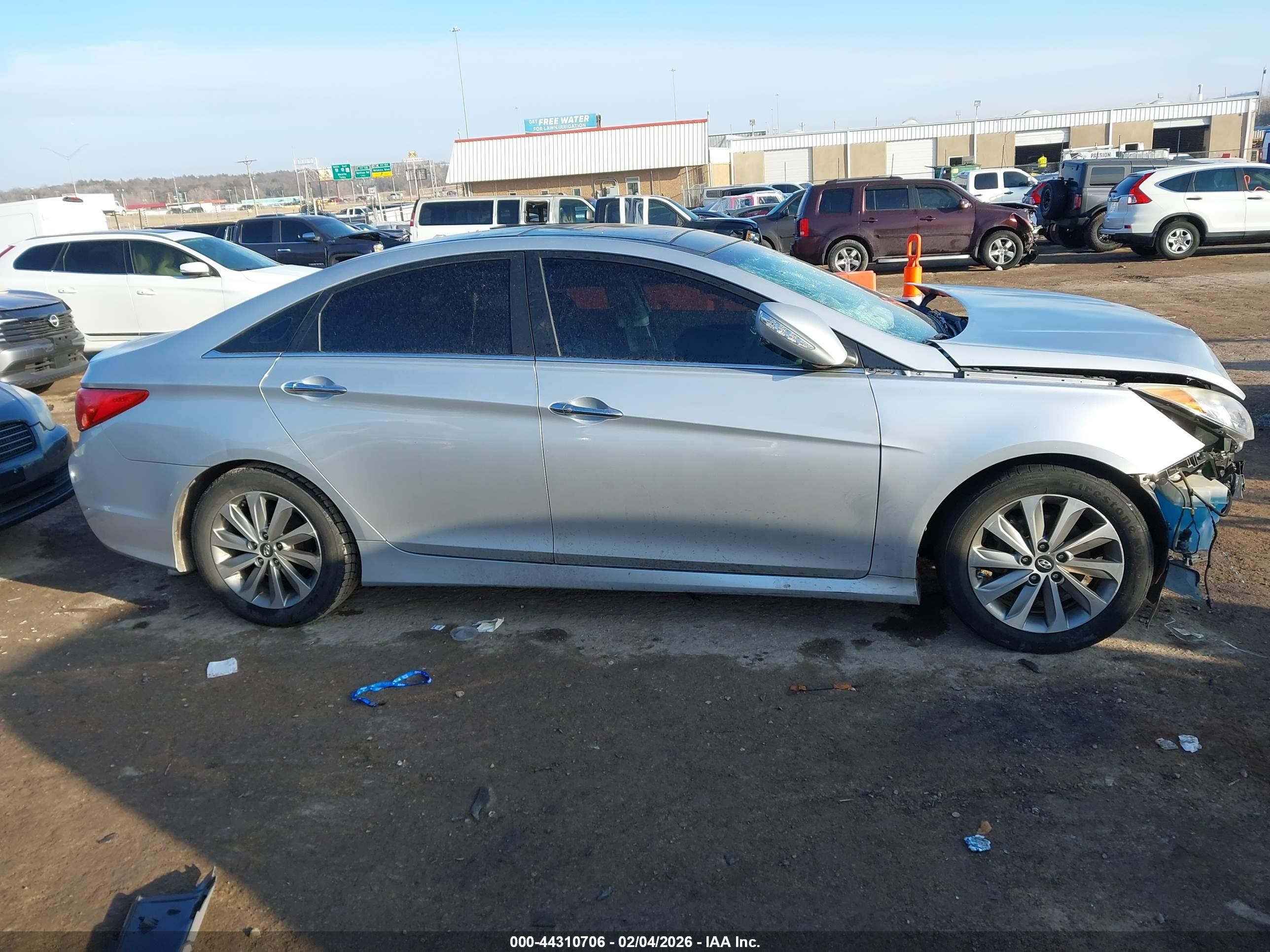 2014 Hyundai Sonata Limited Silver vin: 5NPEC4AC6EH837004