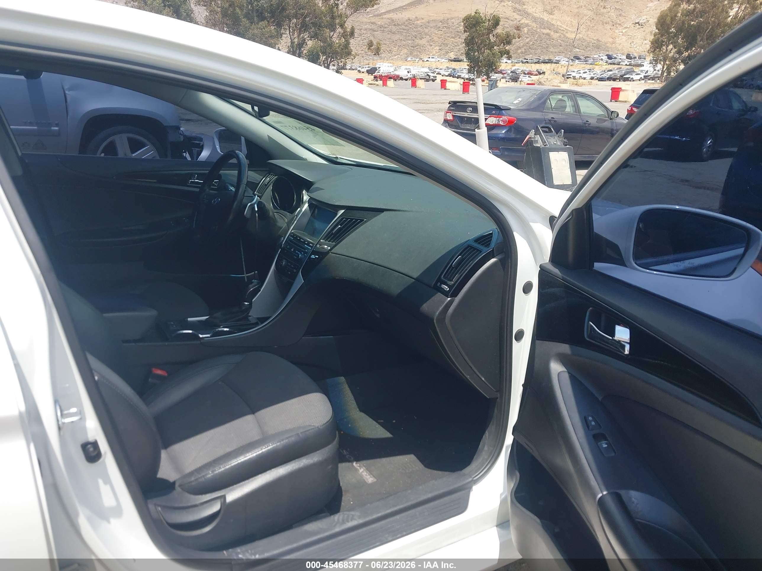 2014 Hyundai Sonata Se White vin: 5NPEC4AC6EH851243