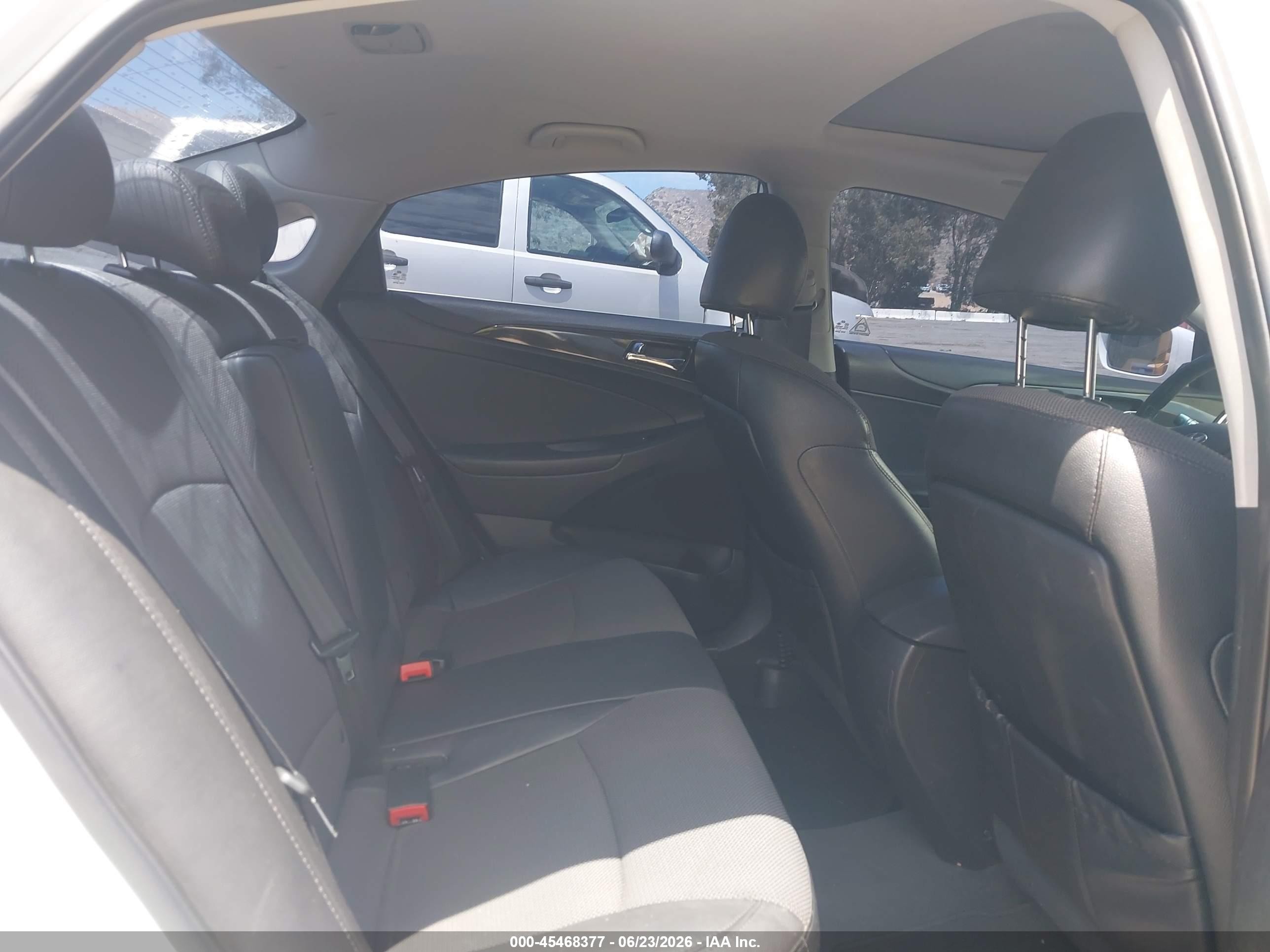 2014 Hyundai Sonata Se White vin: 5NPEC4AC6EH851243