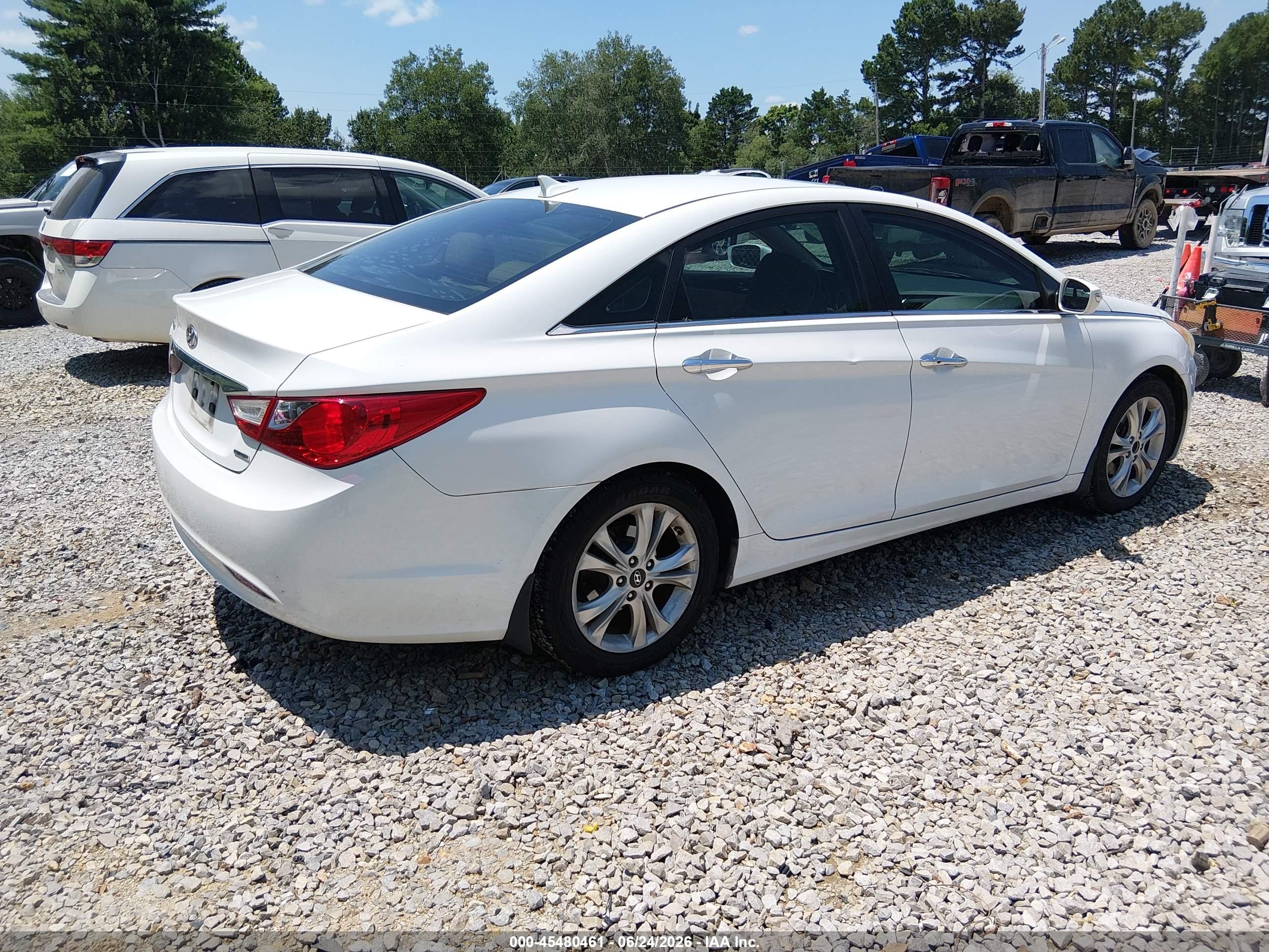 2011 Hyundai Sonata Limited White vin: 5NPEC4AC7BH101376