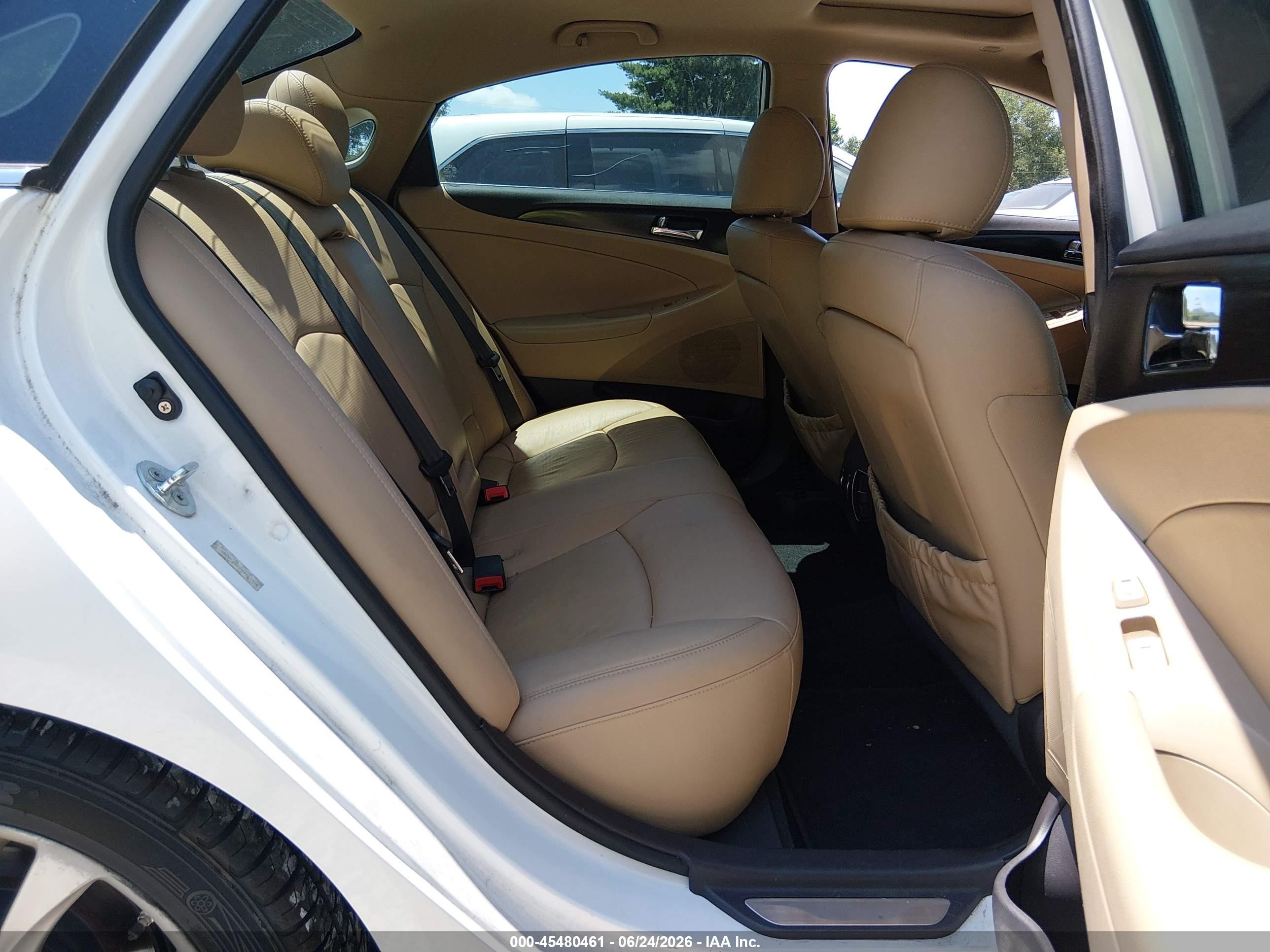 2011 Hyundai Sonata Limited White vin: 5NPEC4AC7BH101376
