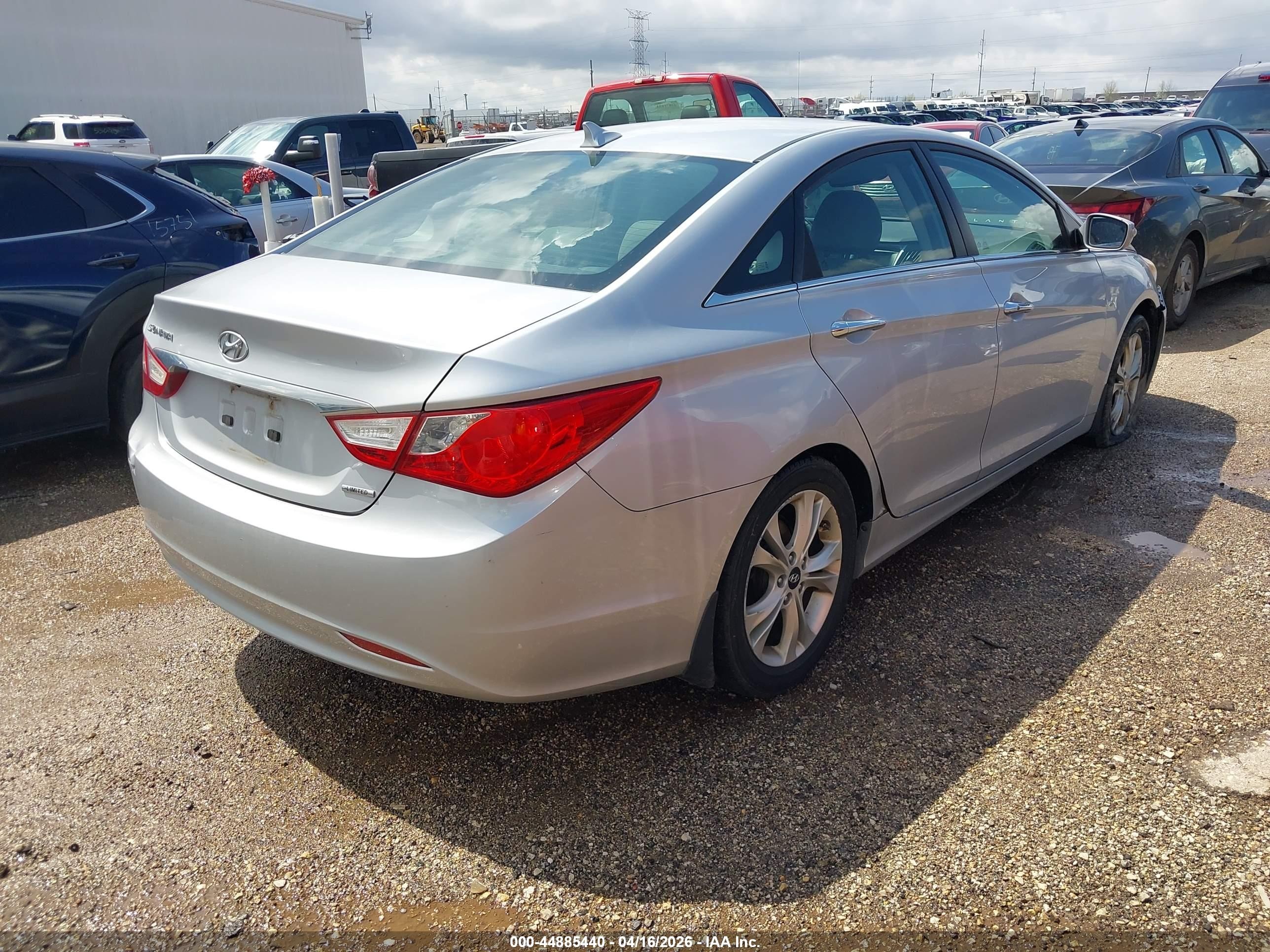 2011 Hyundai Sonata Ltd Серебряный vin: 5NPEC4AC7BH190656