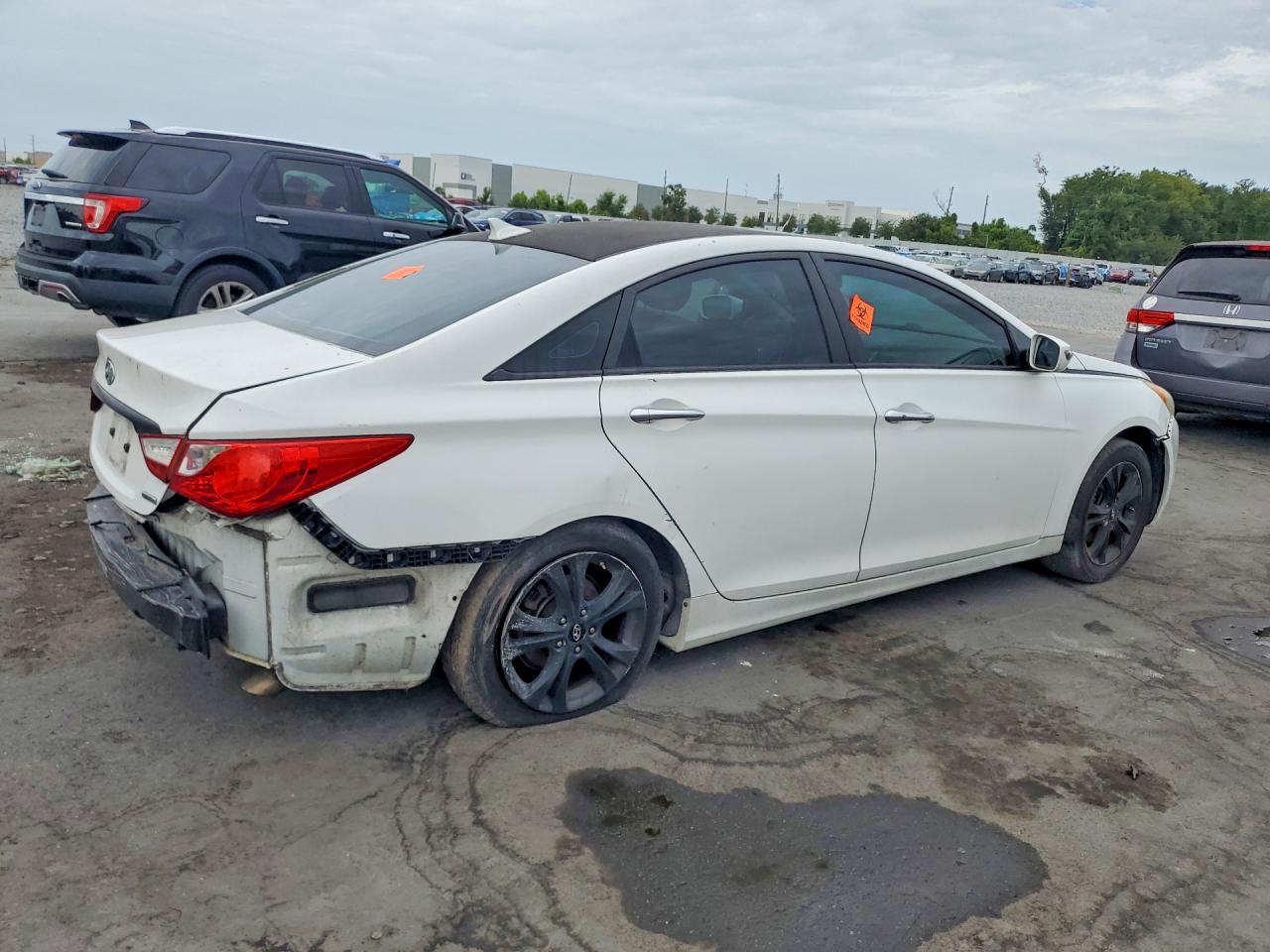 2011 Hyundai Sonata Limited White vin: 5NPEC4AC7BH190916