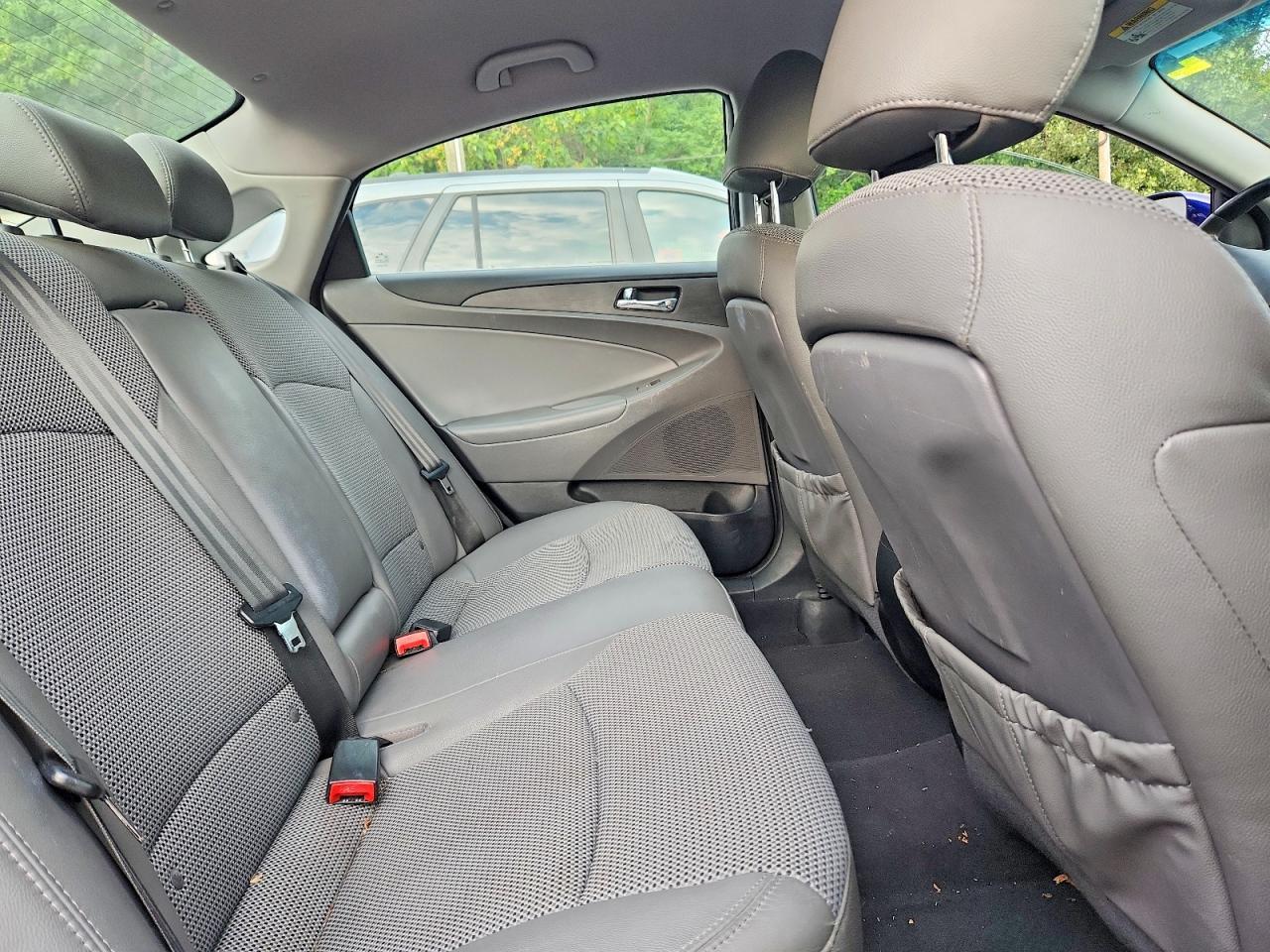 2011 Hyundai Sonata Se Blue vin: 5NPEC4AC7BH289400