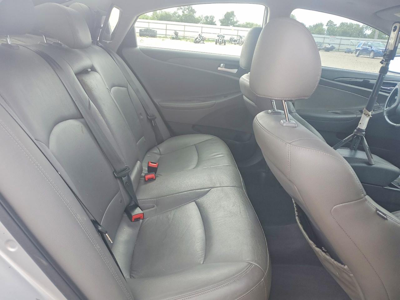 2012 Hyundai Sonata Limited Silver vin: 5NPEC4AC7CH312465